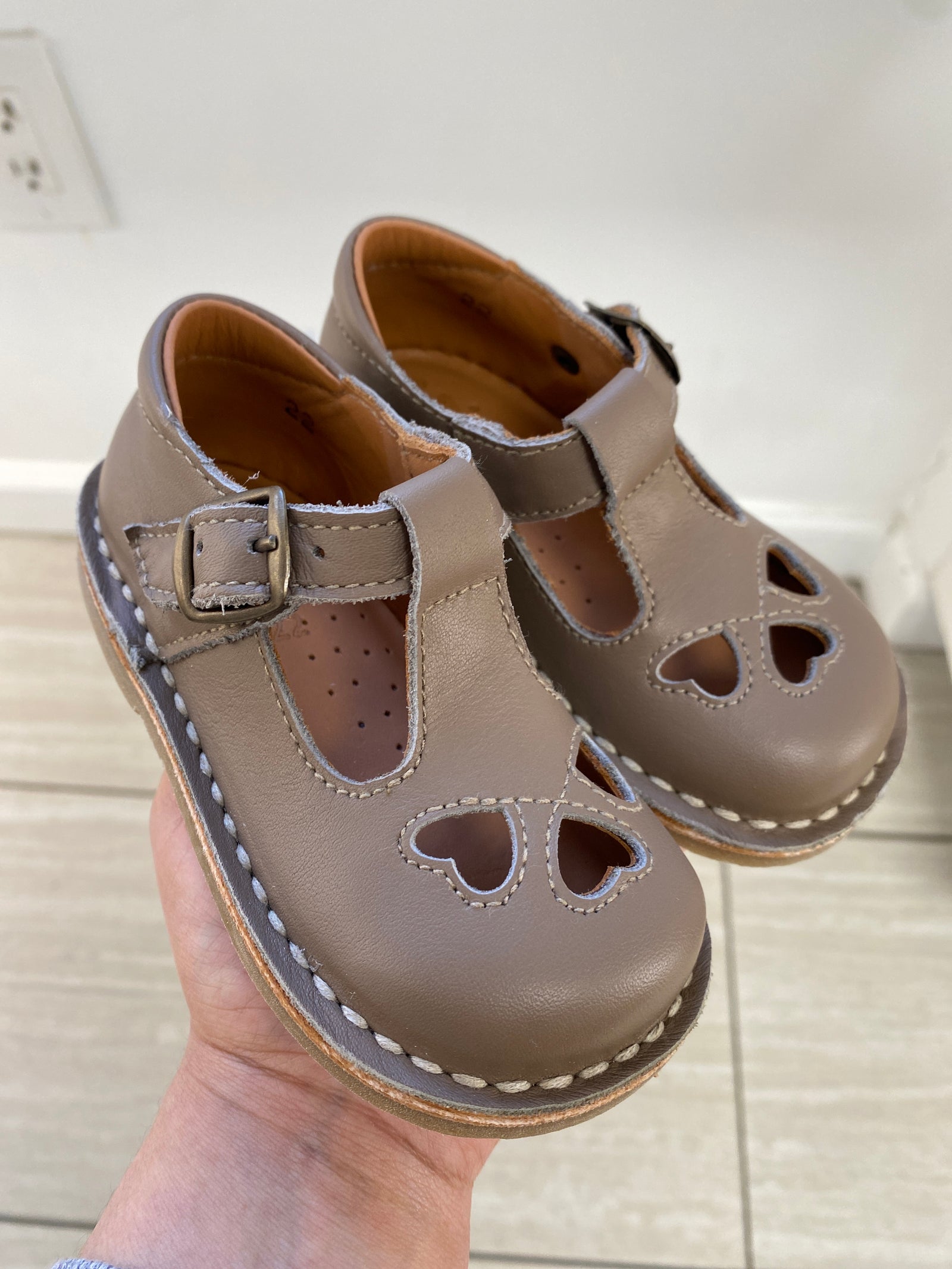 Papanatas Hazelnut Heart Cutout T Strap-Tassel Children Shoes