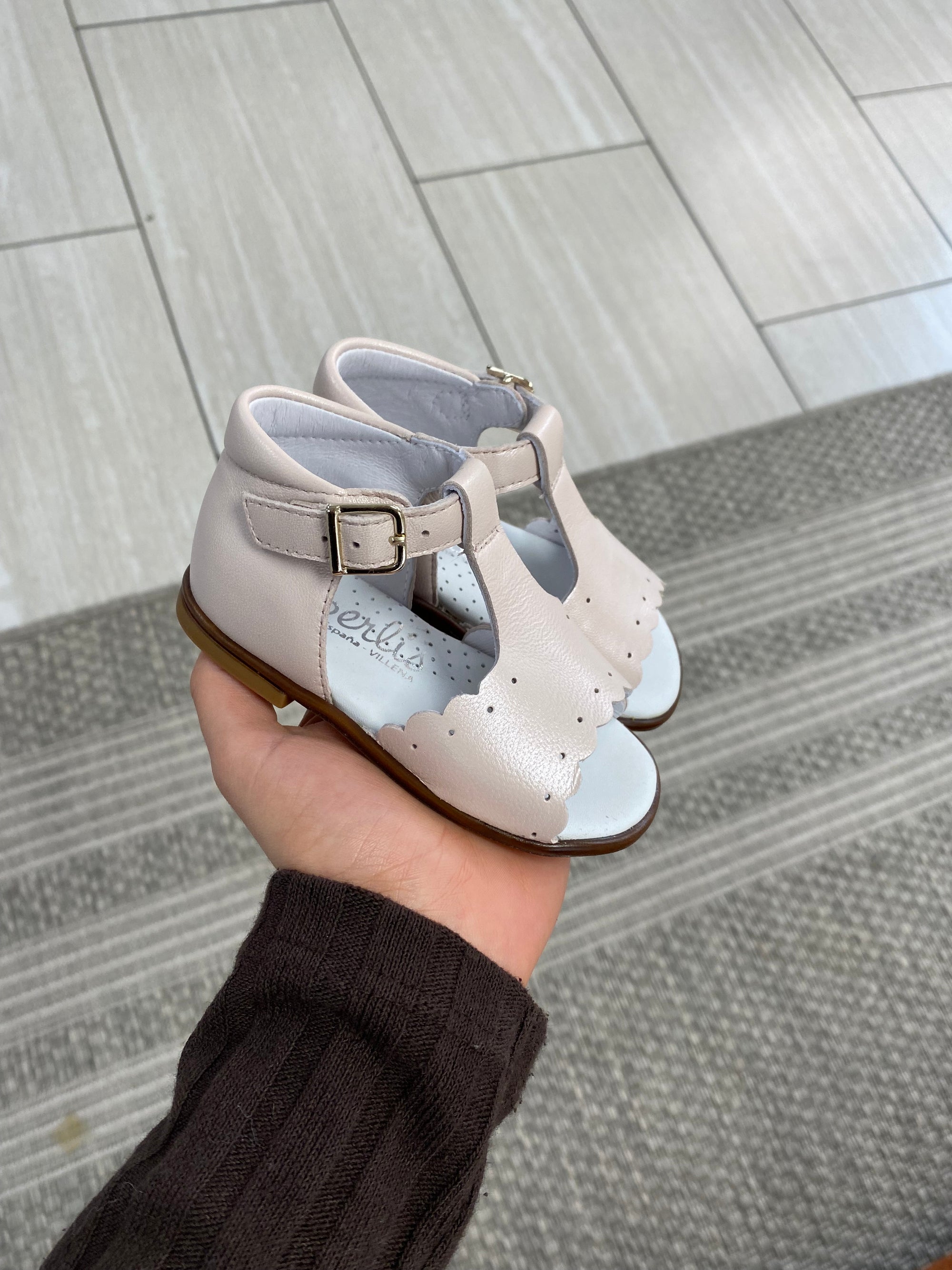 Beberlis Light Pink Scalloped Baby Sandal-Tassel Children Shoes