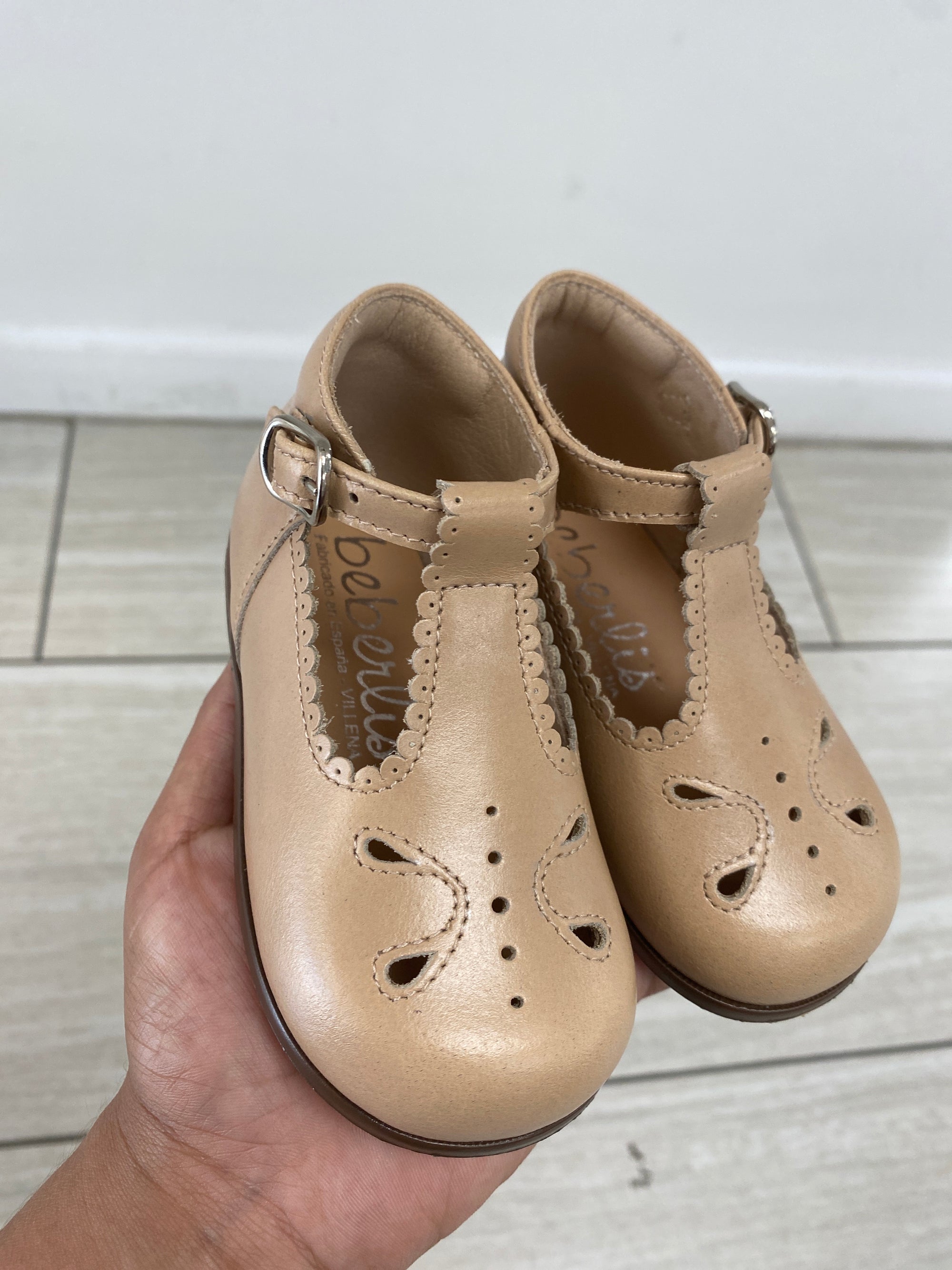 Beberlis Light Taupe Scalloped Perf Baby T Strap-Tassel Children Shoes