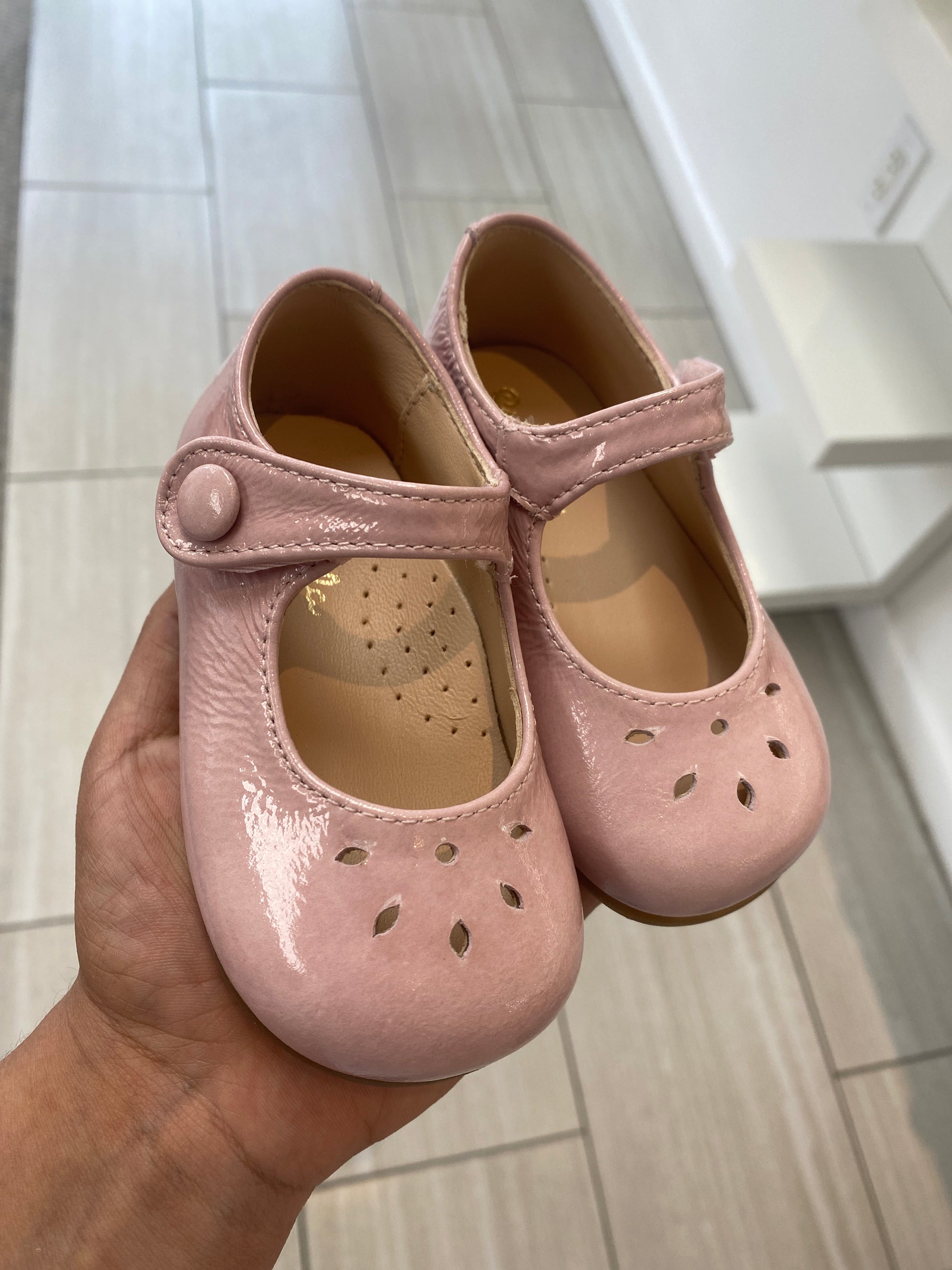 Papanatas Pink Crinkle Patent Cutout Baby Shoe-Tassel Children Shoes