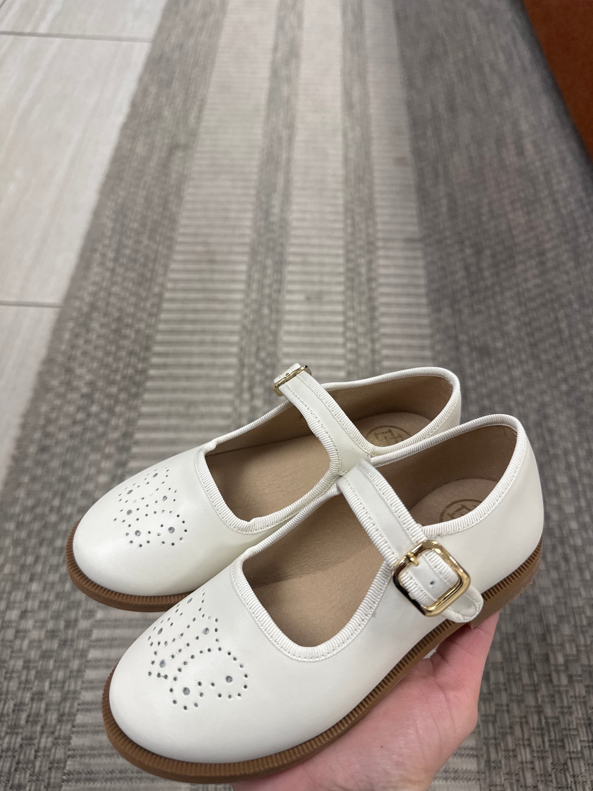 Blublonc Cream Perf Buckle Mary Jane-Tassel Children Shoes