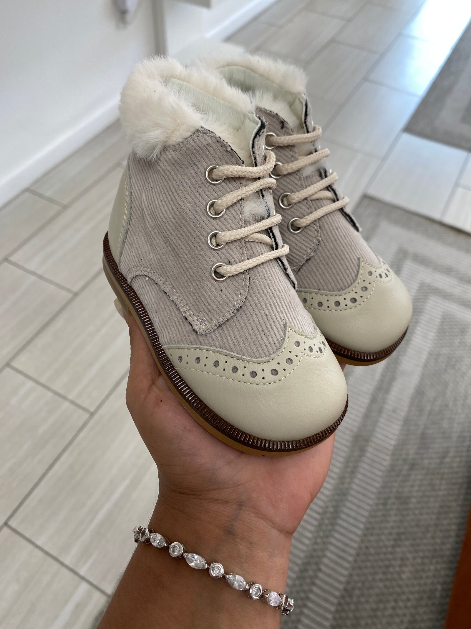 Andanines Cream Corduroy Baby Bootie-Tassel Children Shoes