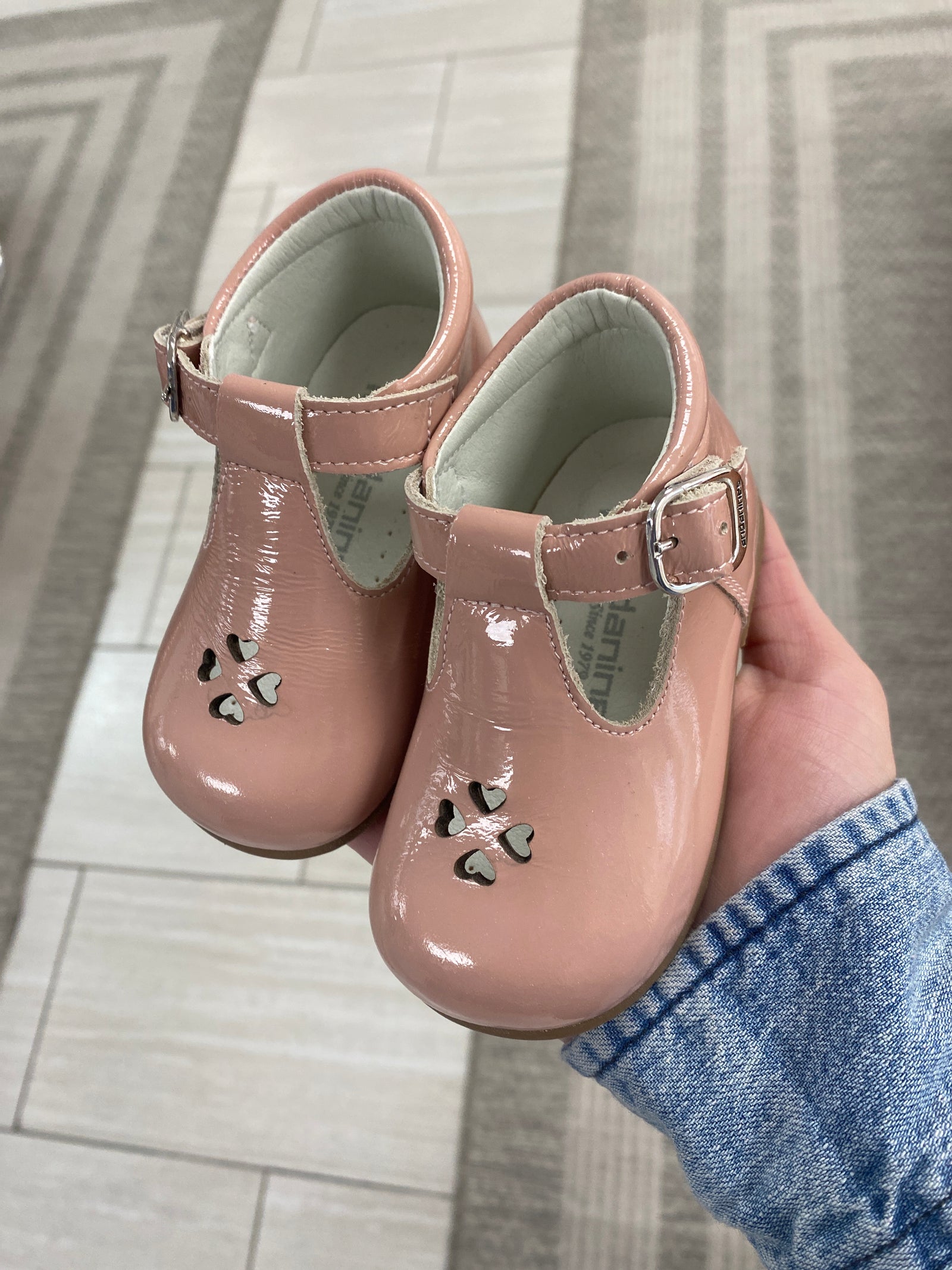 Andanines Rose Patent Heart Baby Shoe-Tassel Children Shoes