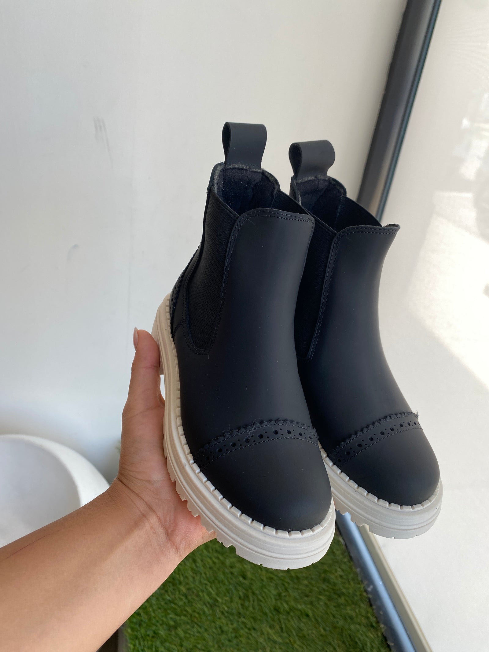 Blublonc Black Gum Captoe Boot-Tassel Children Shoes