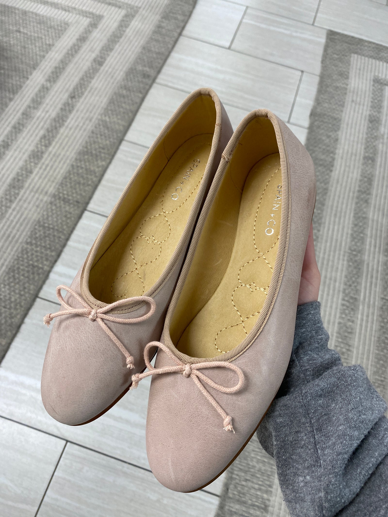 Spain+Co Clay Leather Bow Flat-Tassel Children Shoes