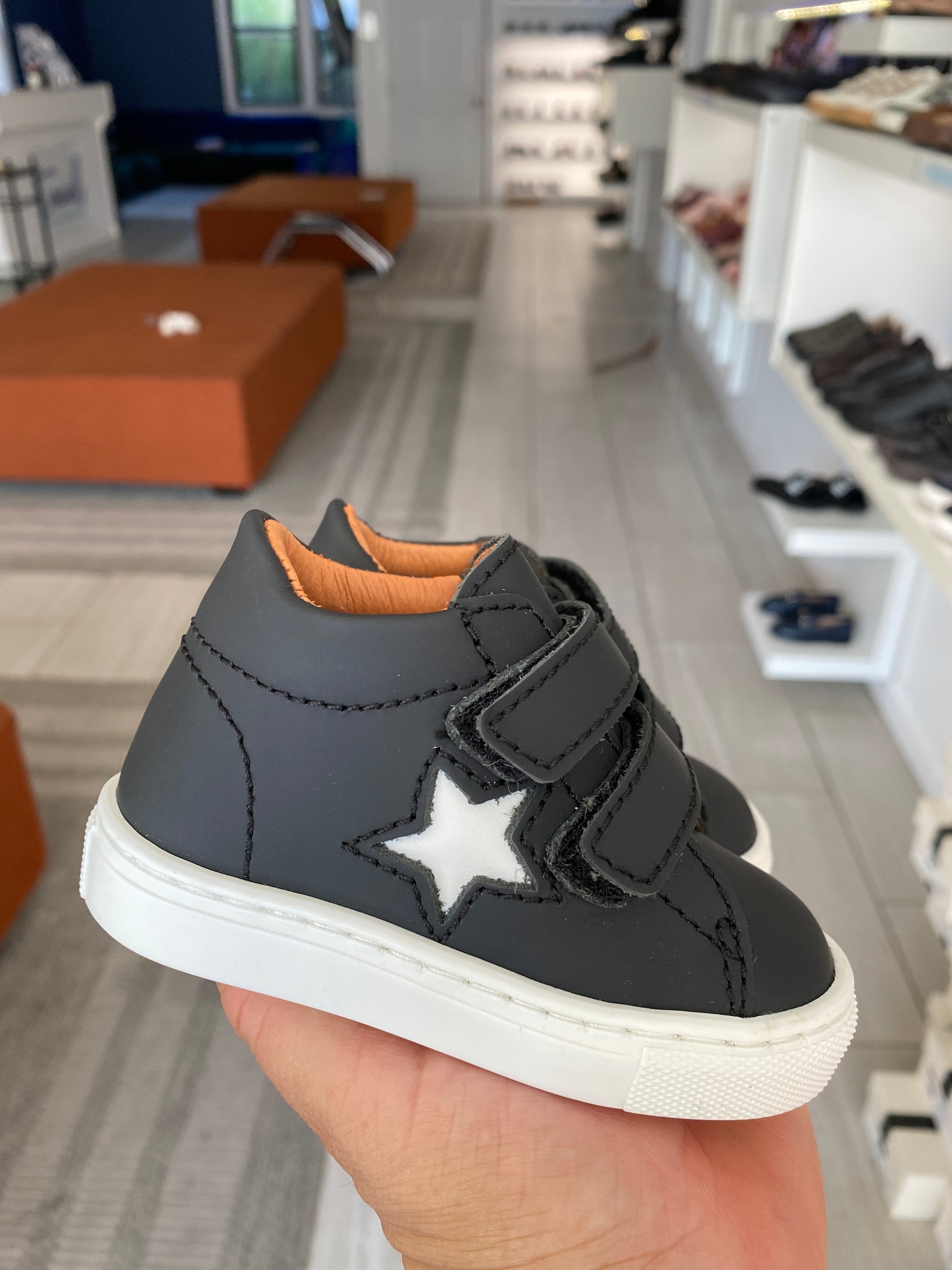 Atlanta Mocassin Black Rubber Star Baby Sneaker