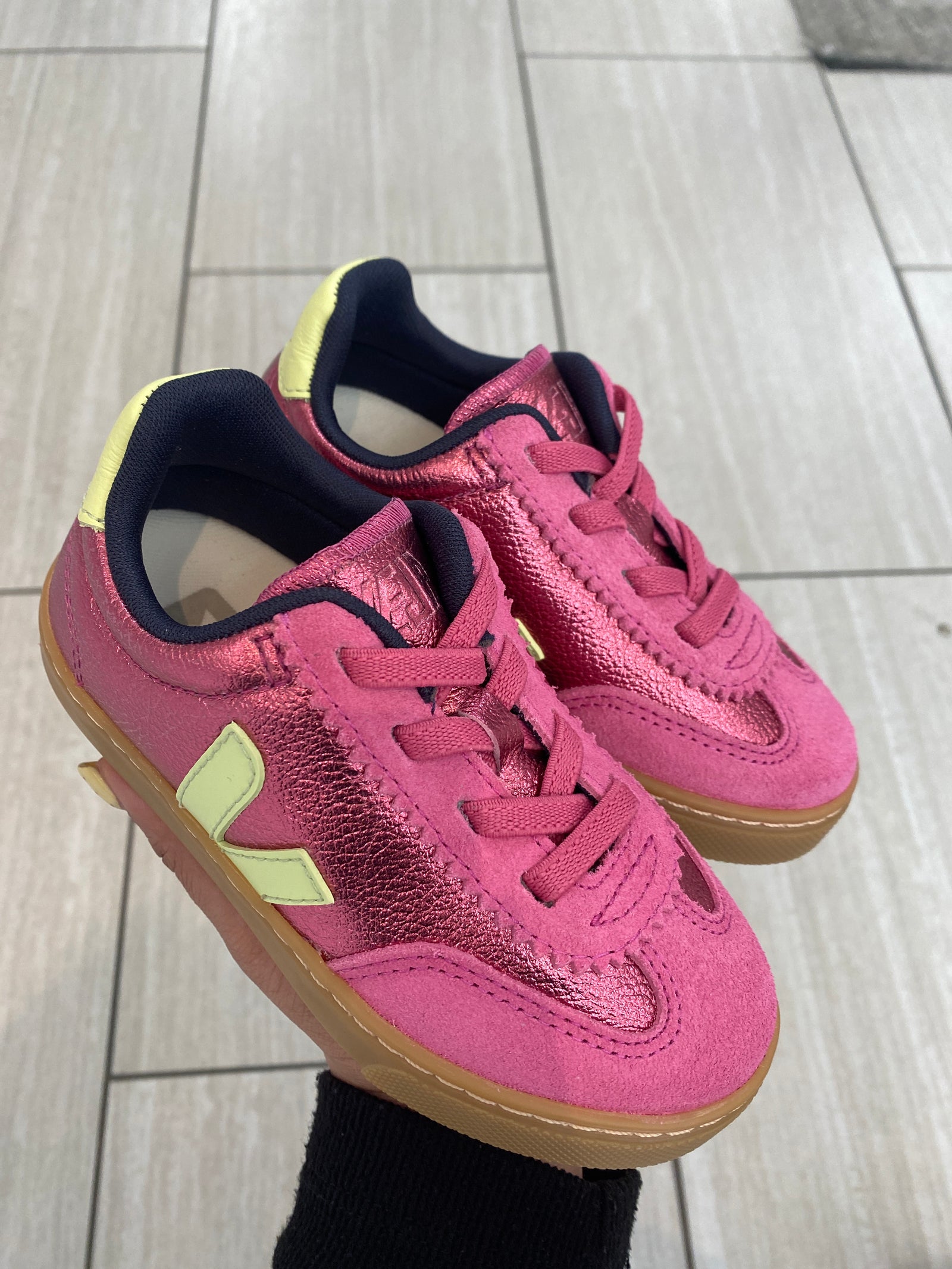 Veja Azalea Limo Elastic Sneaker-Tassel Children Shoes