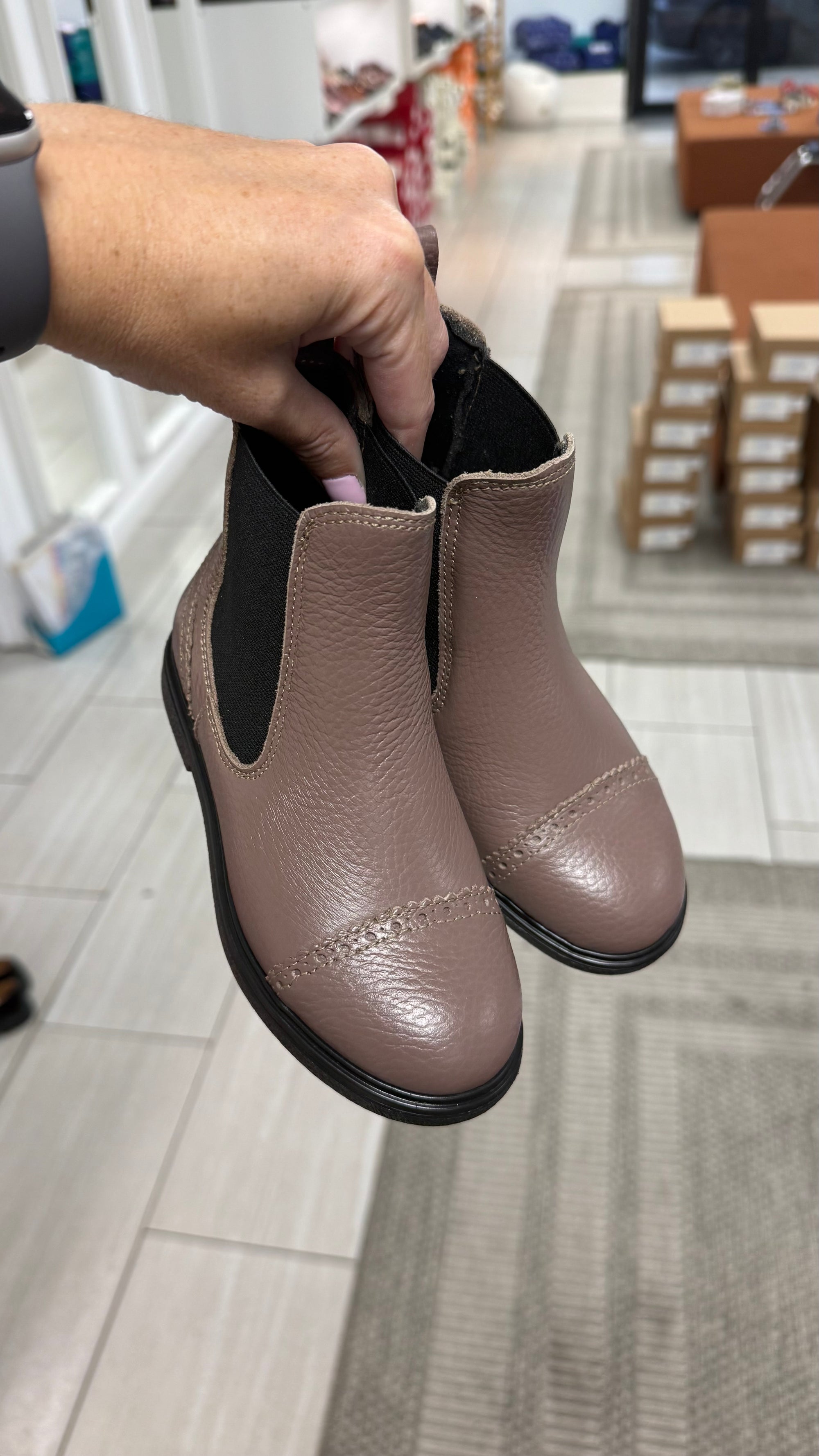 Blublonc Mushroom Captoe Boot