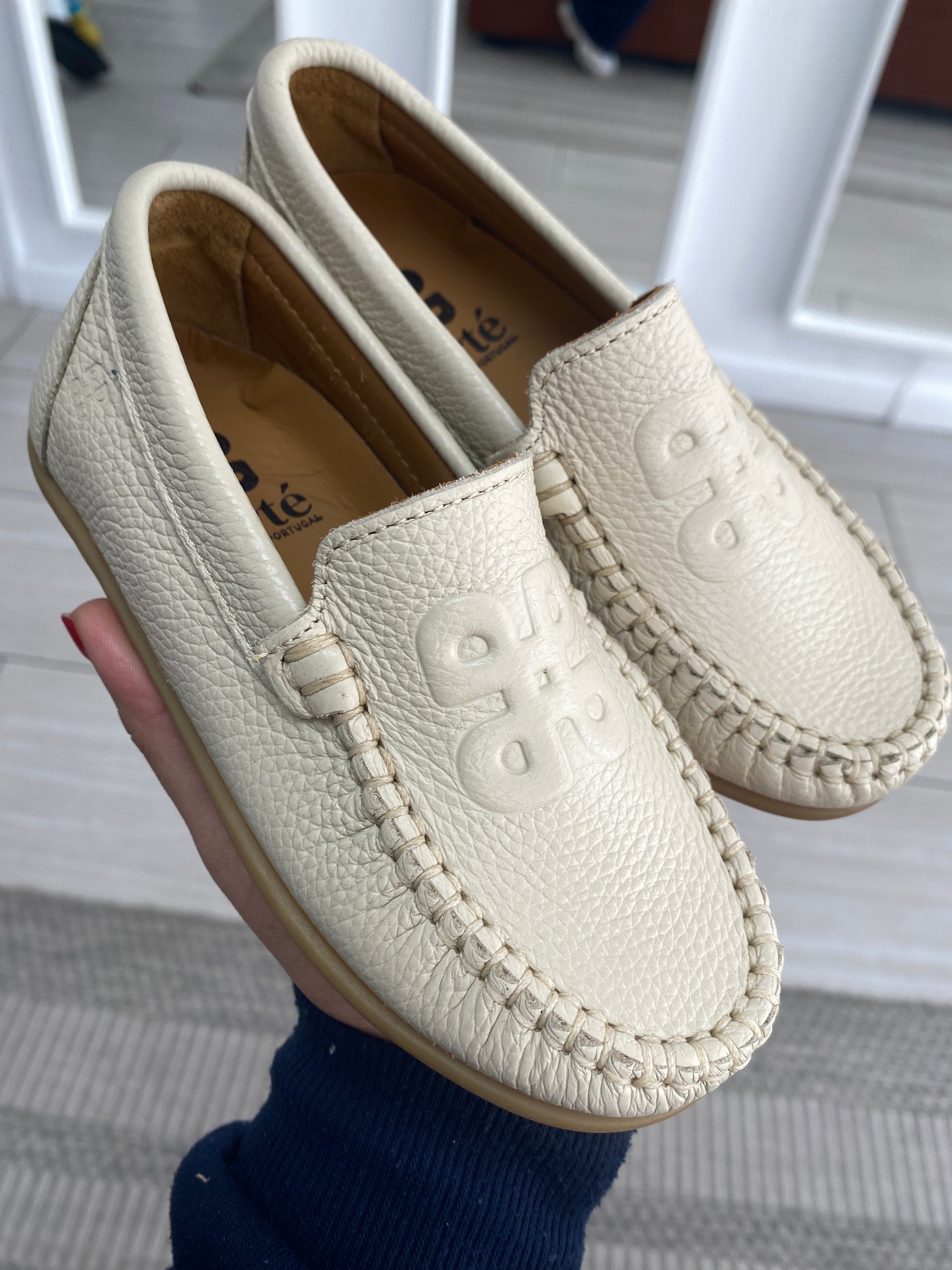 Porte Sand Embossed Loafer-Tassel Children Shoes