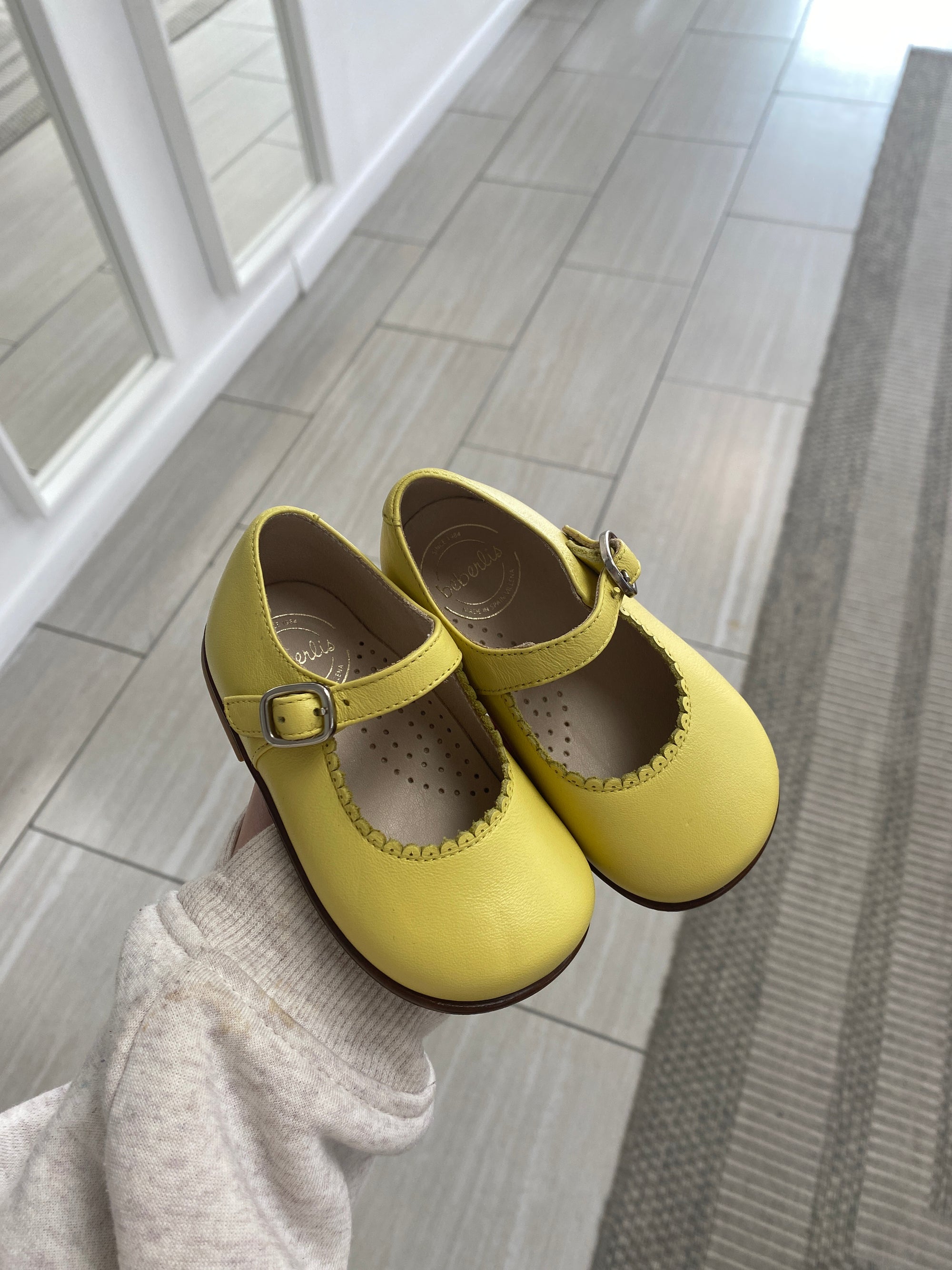 Beberlis Pomelo Scalloped Baby Mary Jane-Tassel Children Shoes