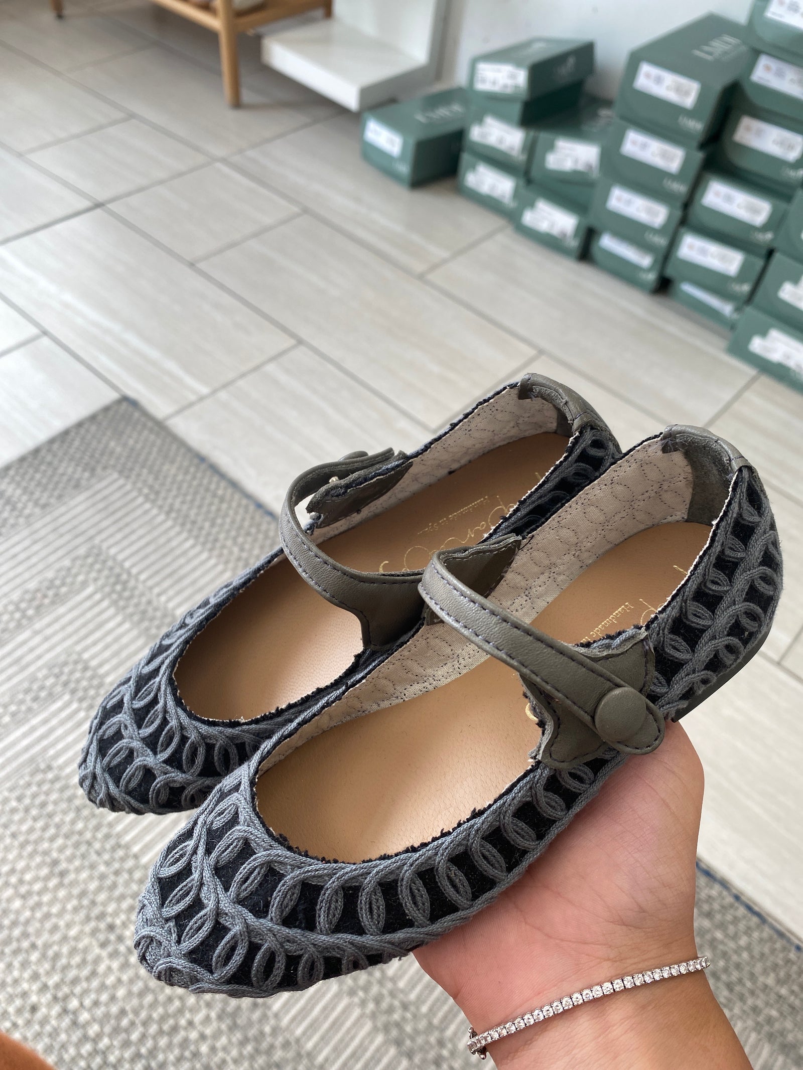 Papanatas Gray and Black Basket Pointed Mary Jane-Tassel Children Shoes