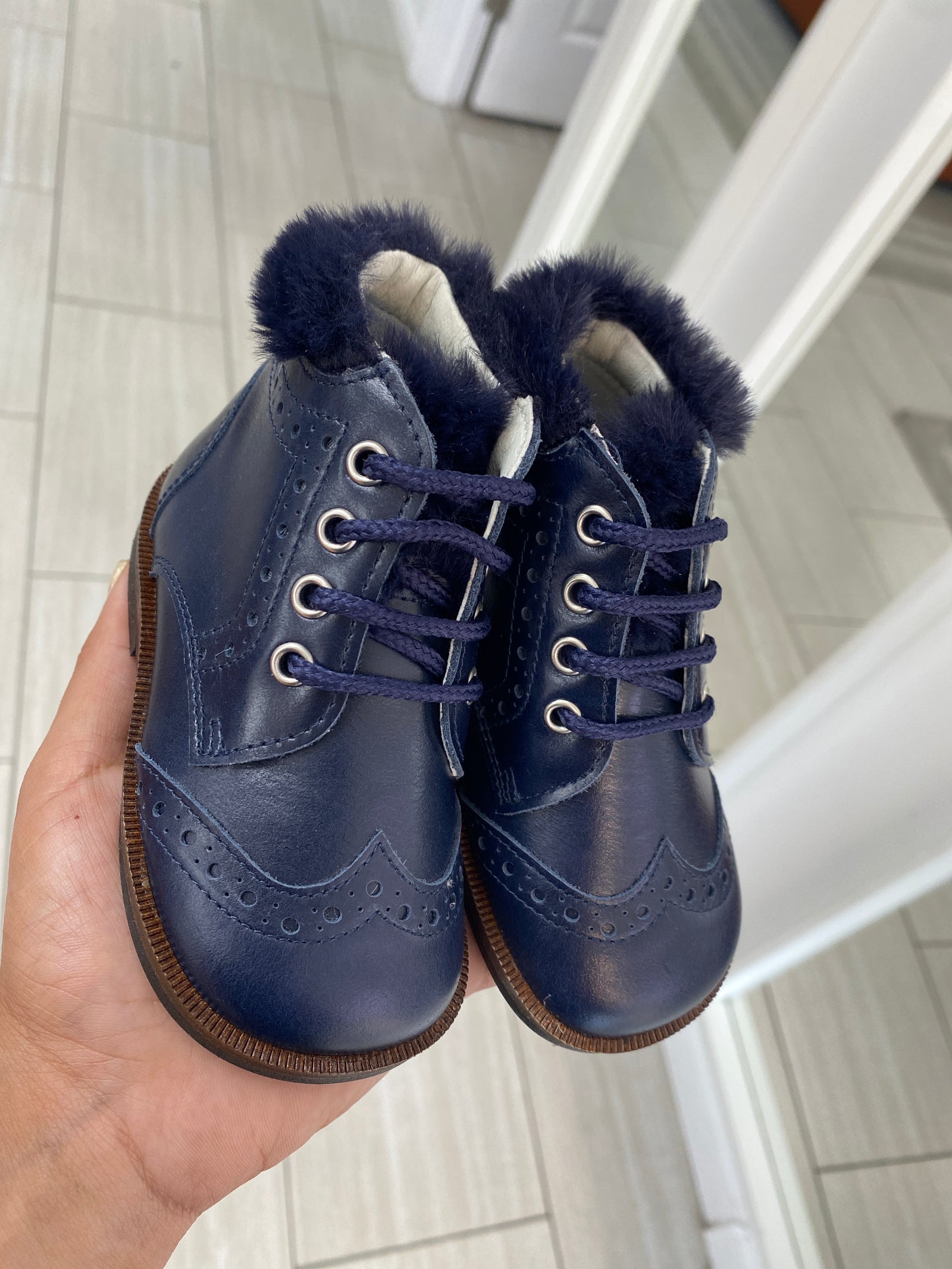 Andanines Navy Fur Wingtip Baby Bootie-Tassel Children Shoes