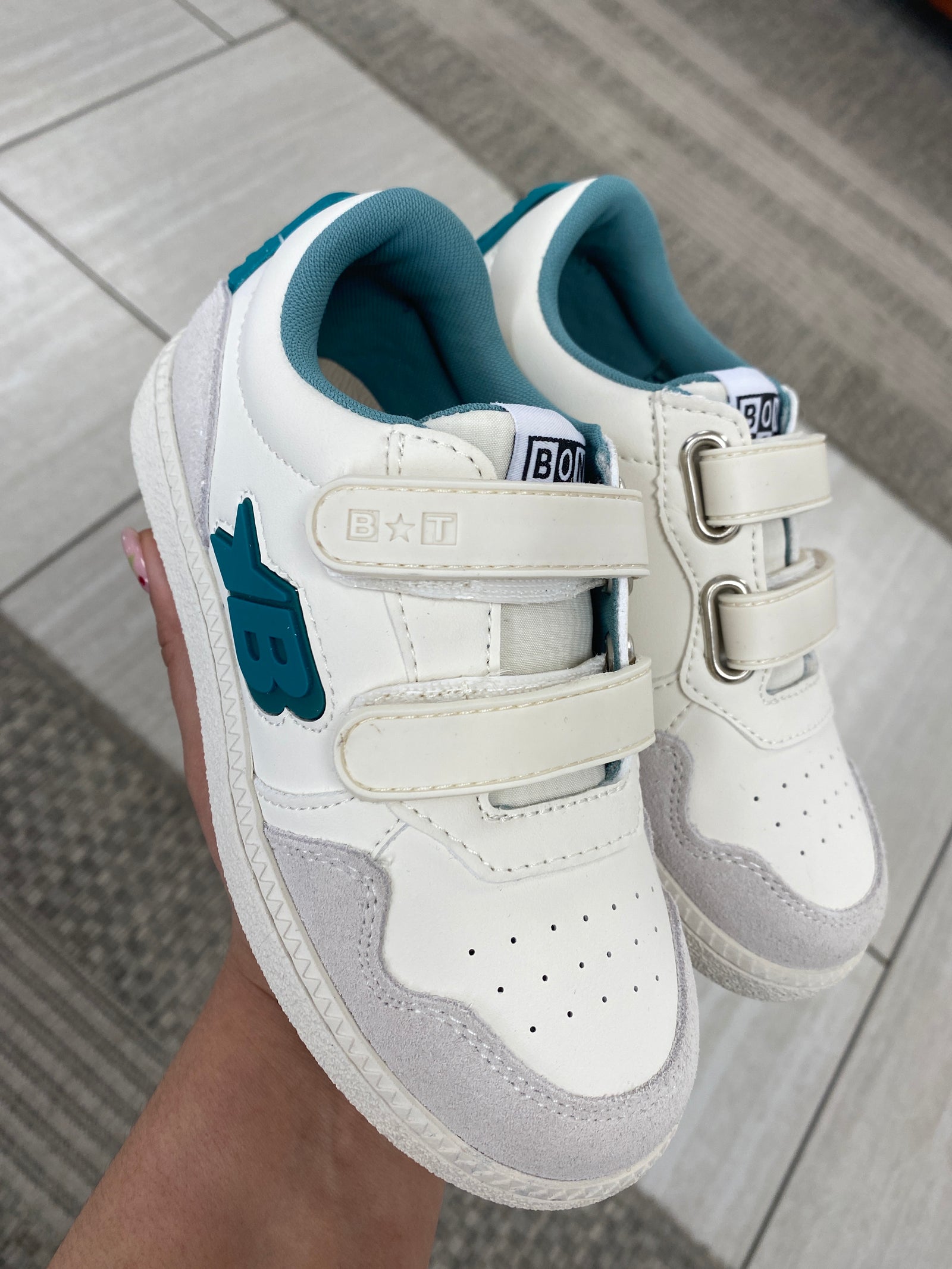 Bonton Green Velcro Sneaker-Tassel Children Shoes