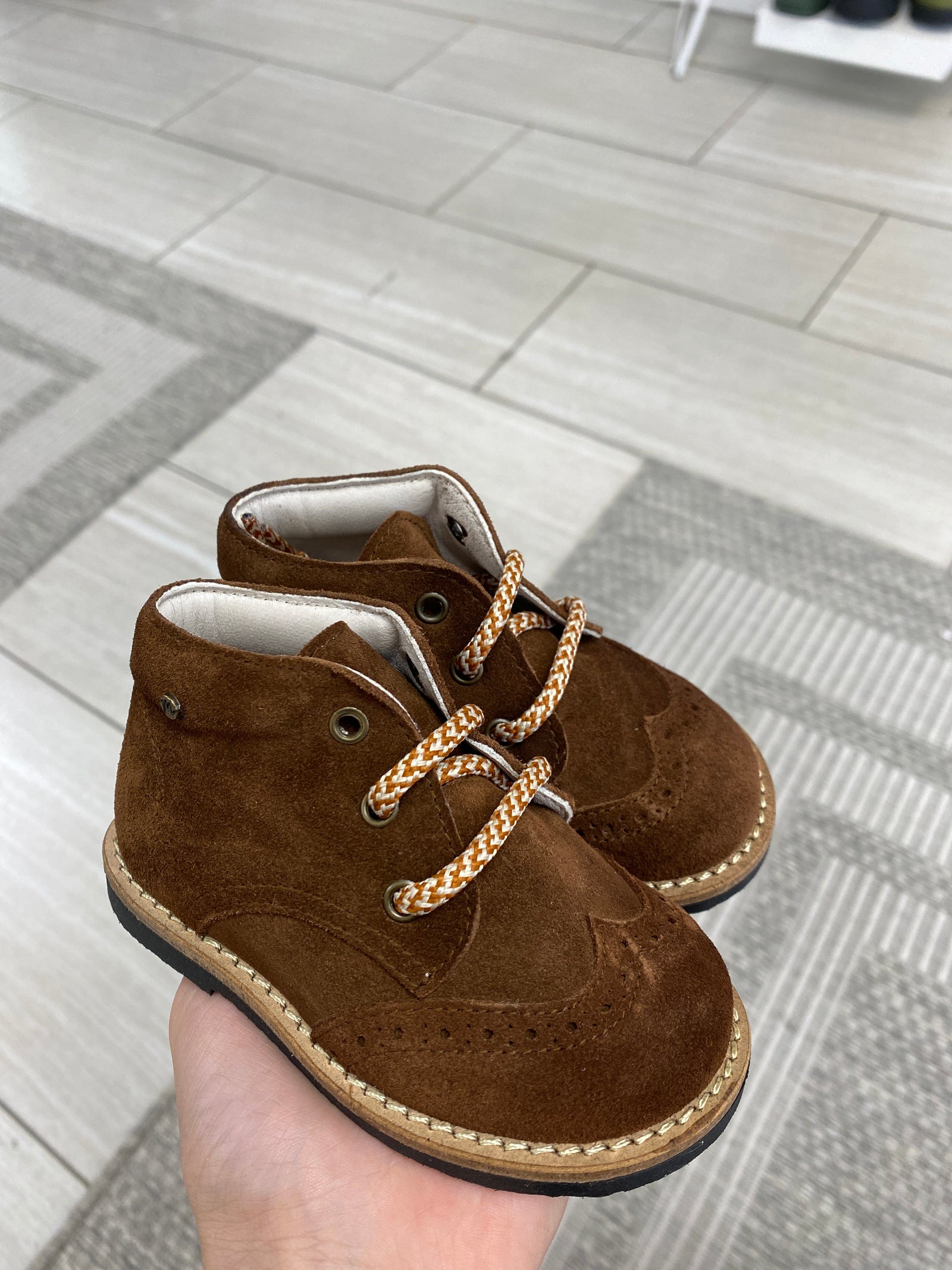 Manuela Cocoa Suede Wingtip Baby Bootie-Tassel Children Shoes