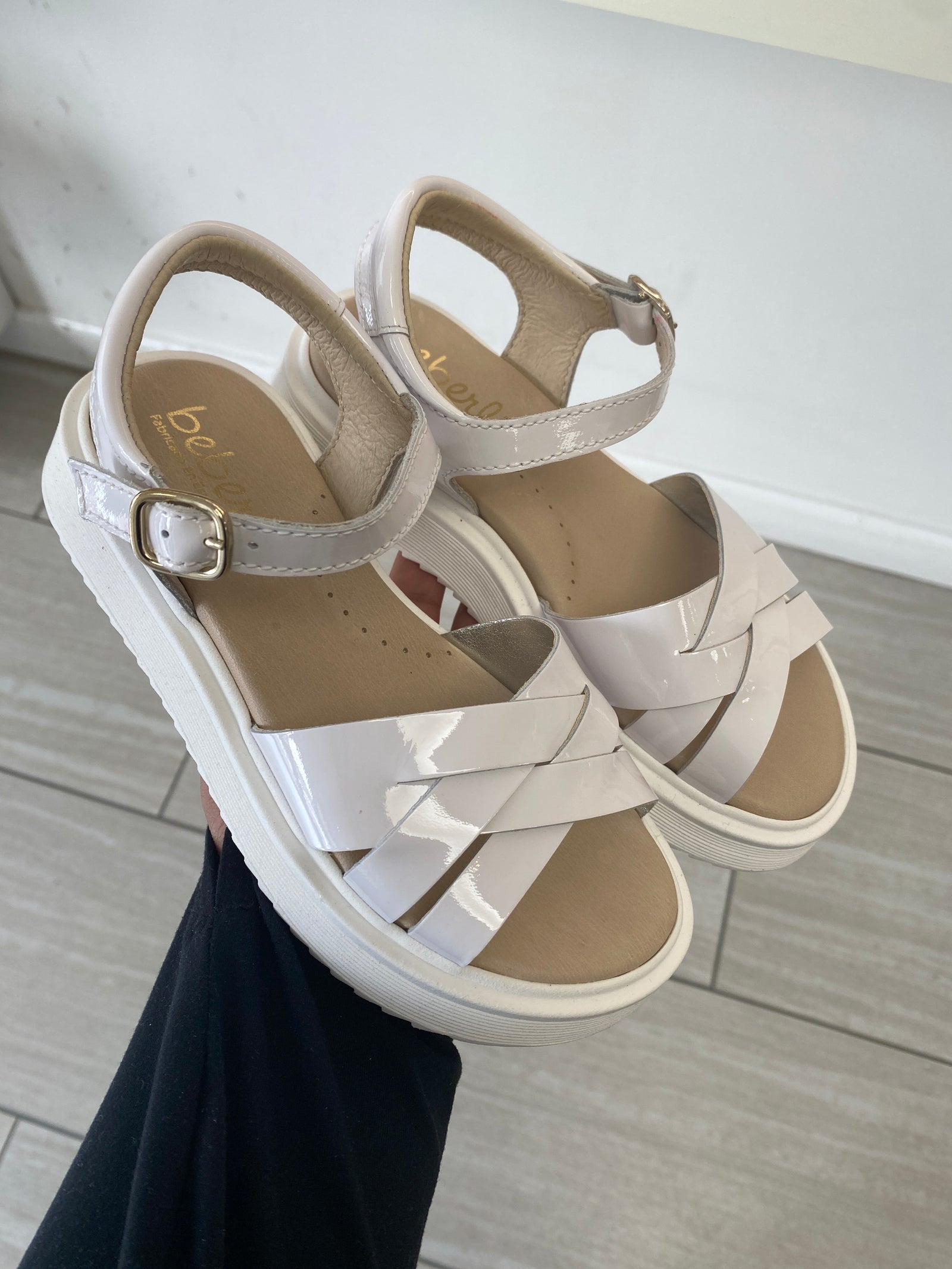 Beberlis White Patent Platform Sandal-Tassel Children Shoes