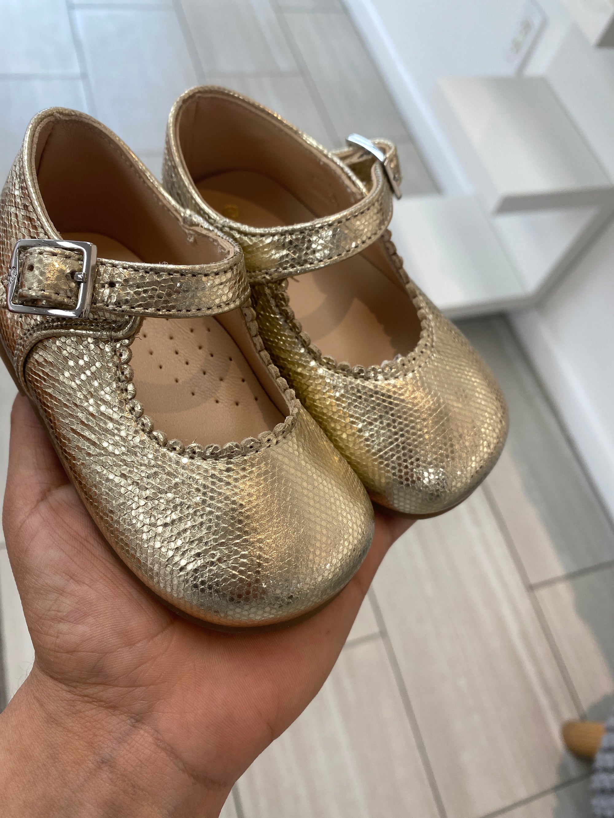 Papanatas Gold Scalloped Baby Shoe-Tassel Children Shoes
