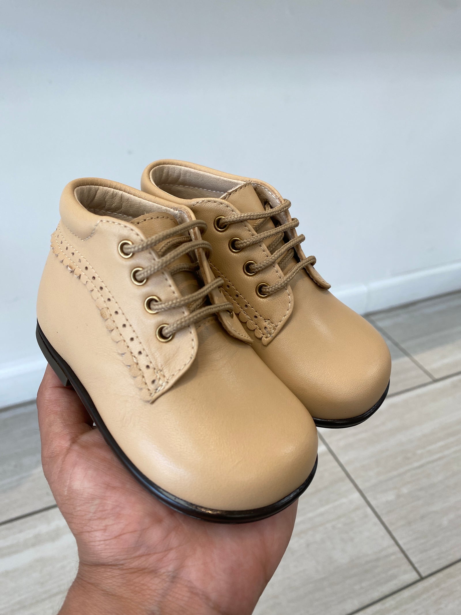 Beberlis Skin Scalloped Baby Bootie-Tassel Children Shoes