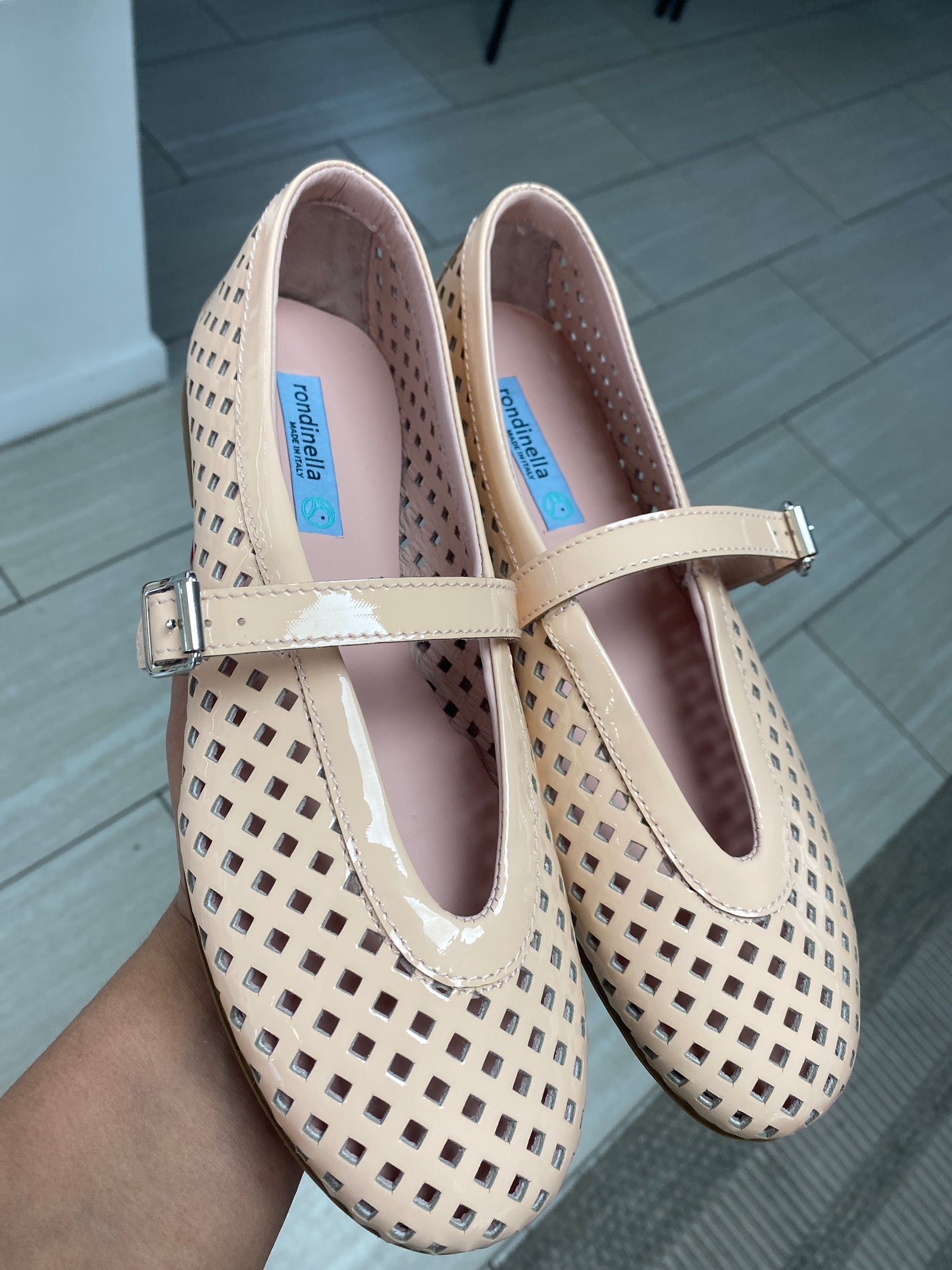 Rondinella Mauve Patent Laser Cut Strap Flat-Tassel Children Shoes