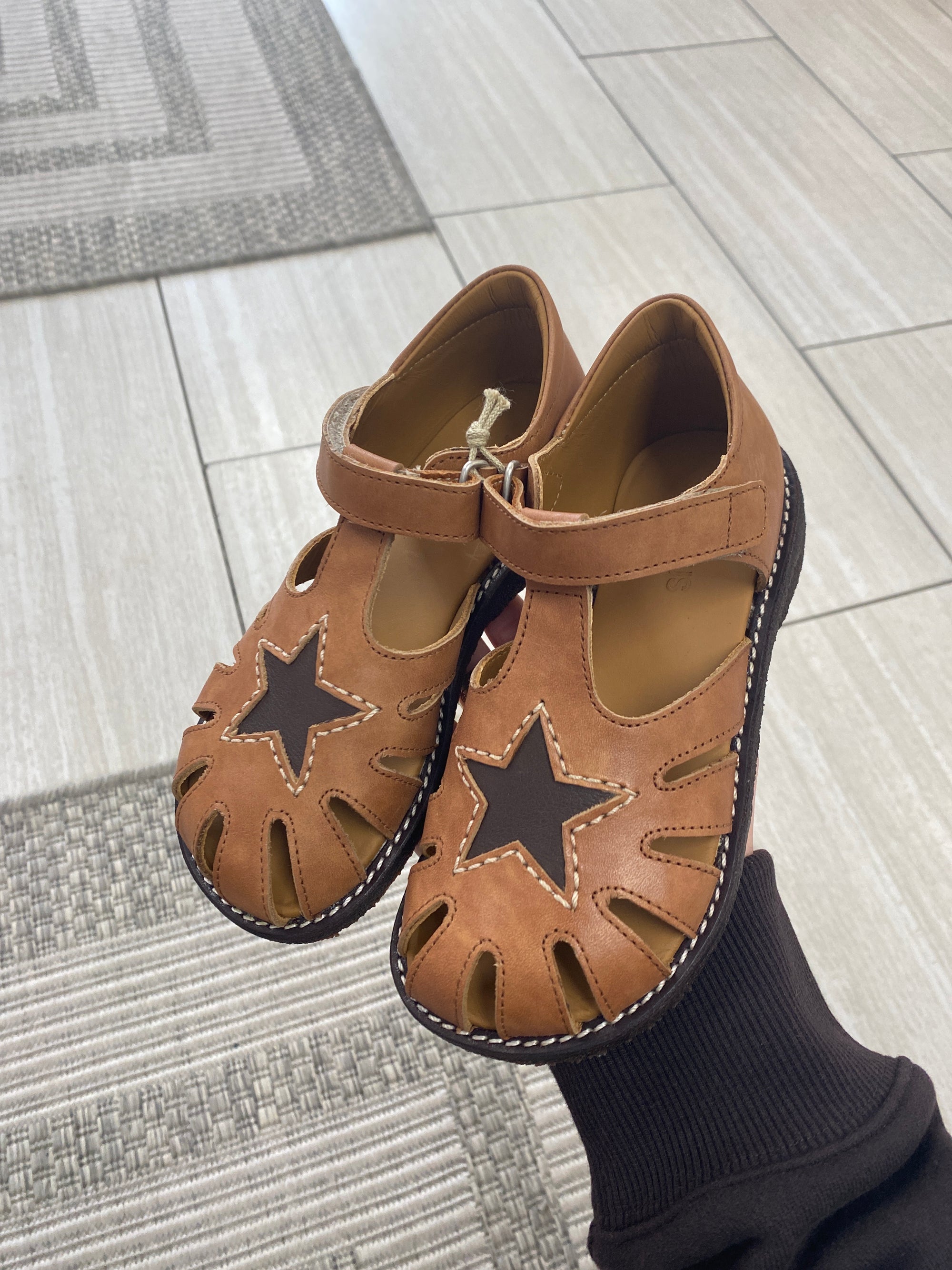 Angulus Dark Brown Star Sandal-Tassel Children Shoes