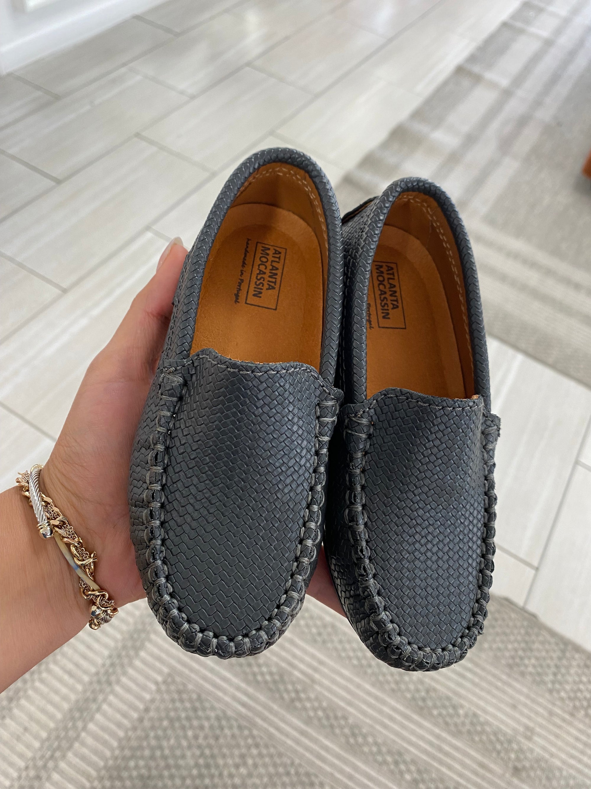 Atlanta Mocassin Gray Pressed Loafer