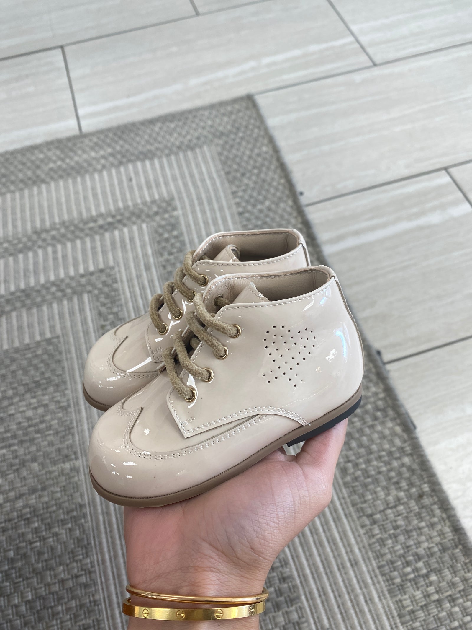 Beberlis Ivory Patent Heart Baby Bootie-Tassel Children Shoes