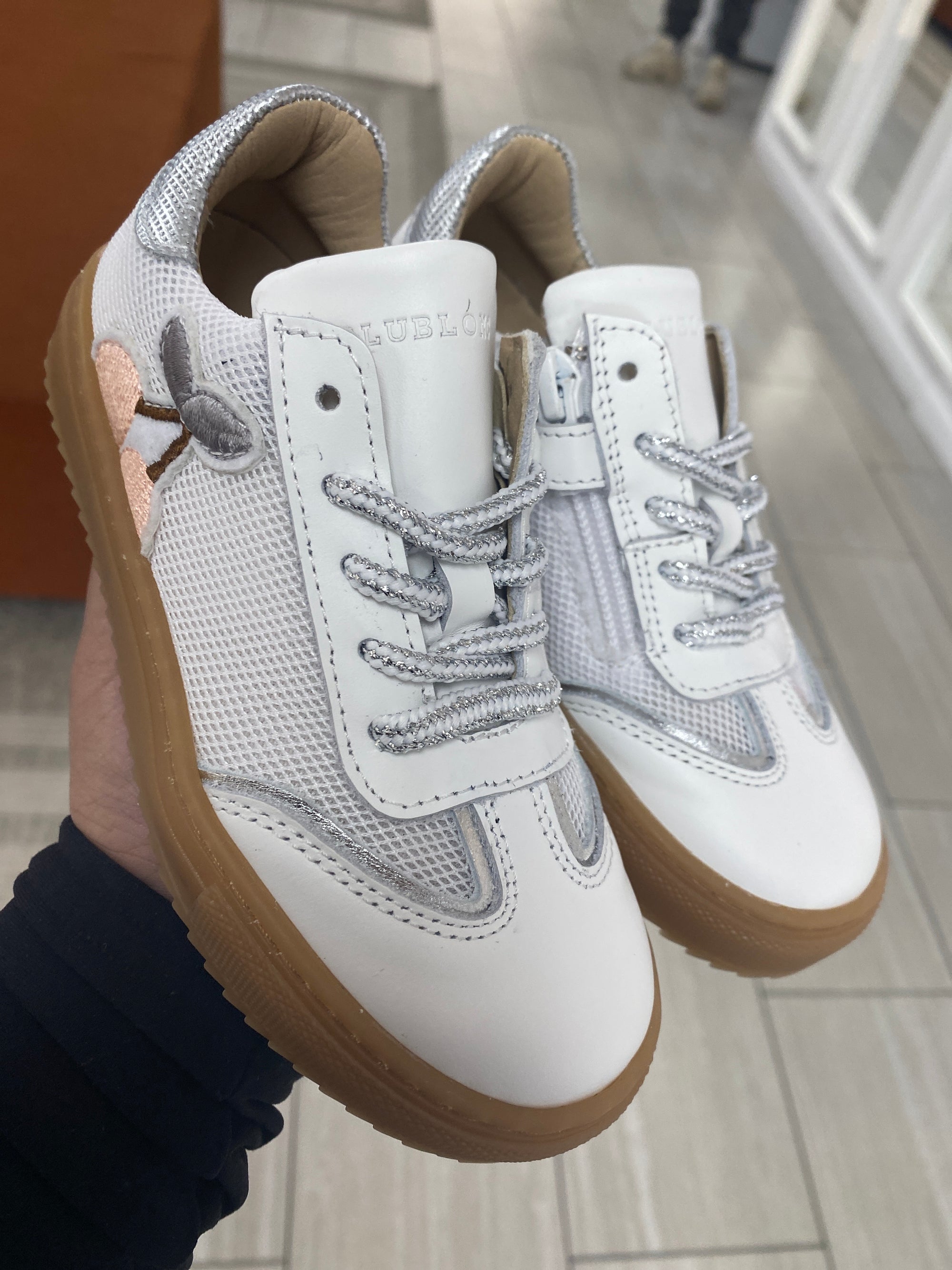 Blublonc White And Silver Mesh Cherry Zipper Sneaker-Tassel Children Shoes