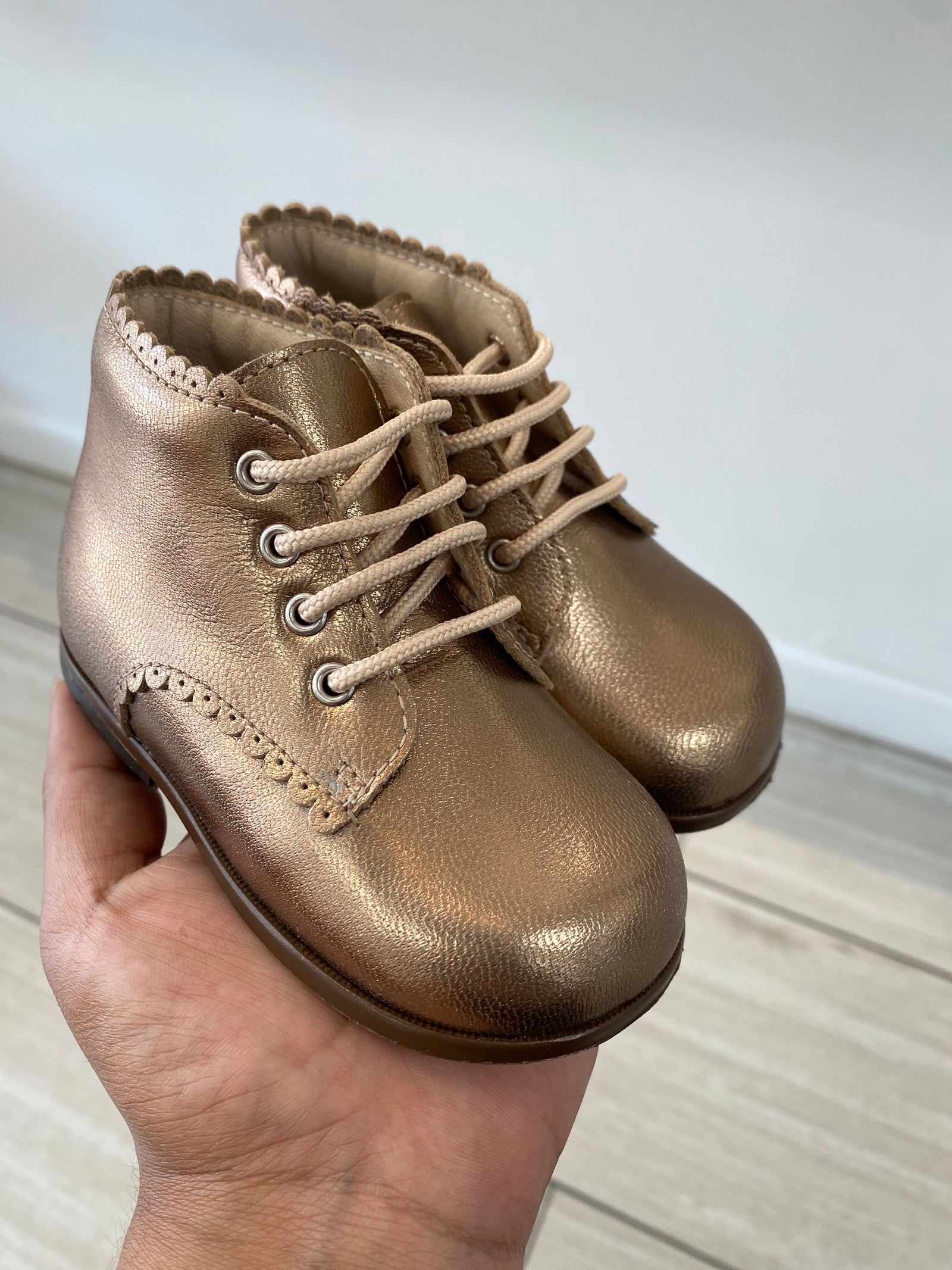 Beberlis Soft Gold Scalloped Baby Bootie-Tassel Children Shoes