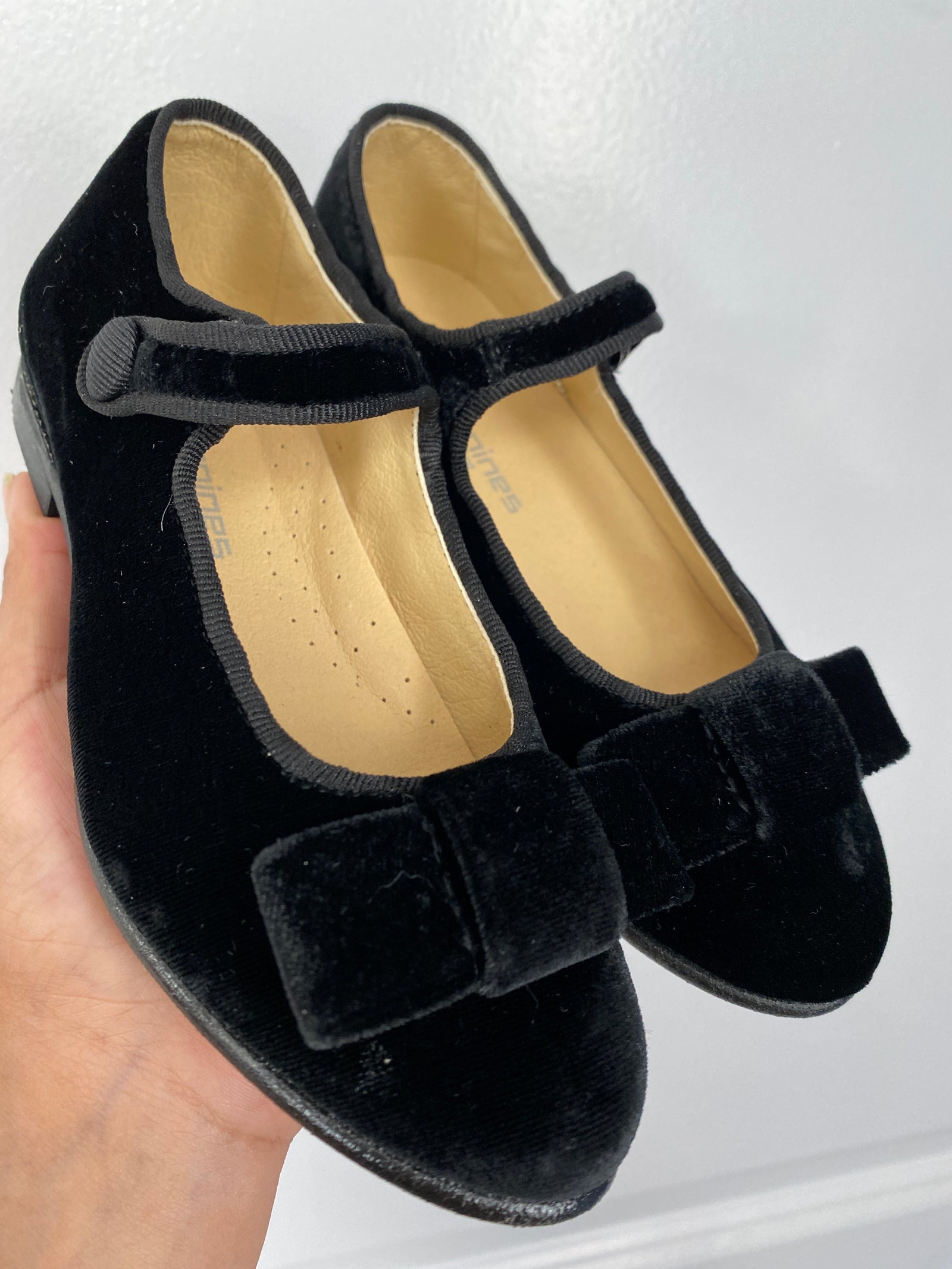 Andanines Black Velvet Bow Mary Jane-Tassel Children Shoes