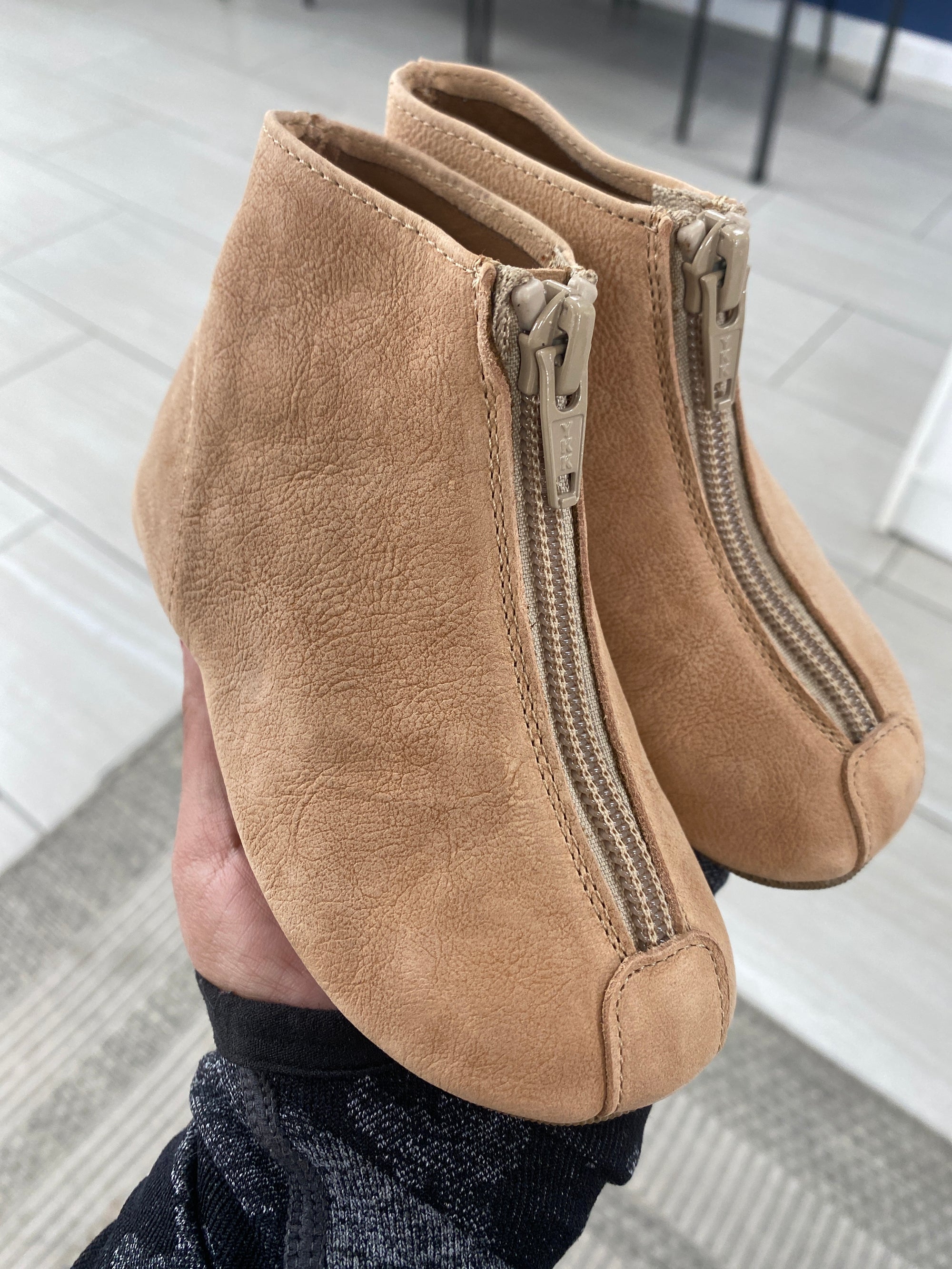 Pepe Tan Nubuk Zipper Bootie-Tassel Children Shoes