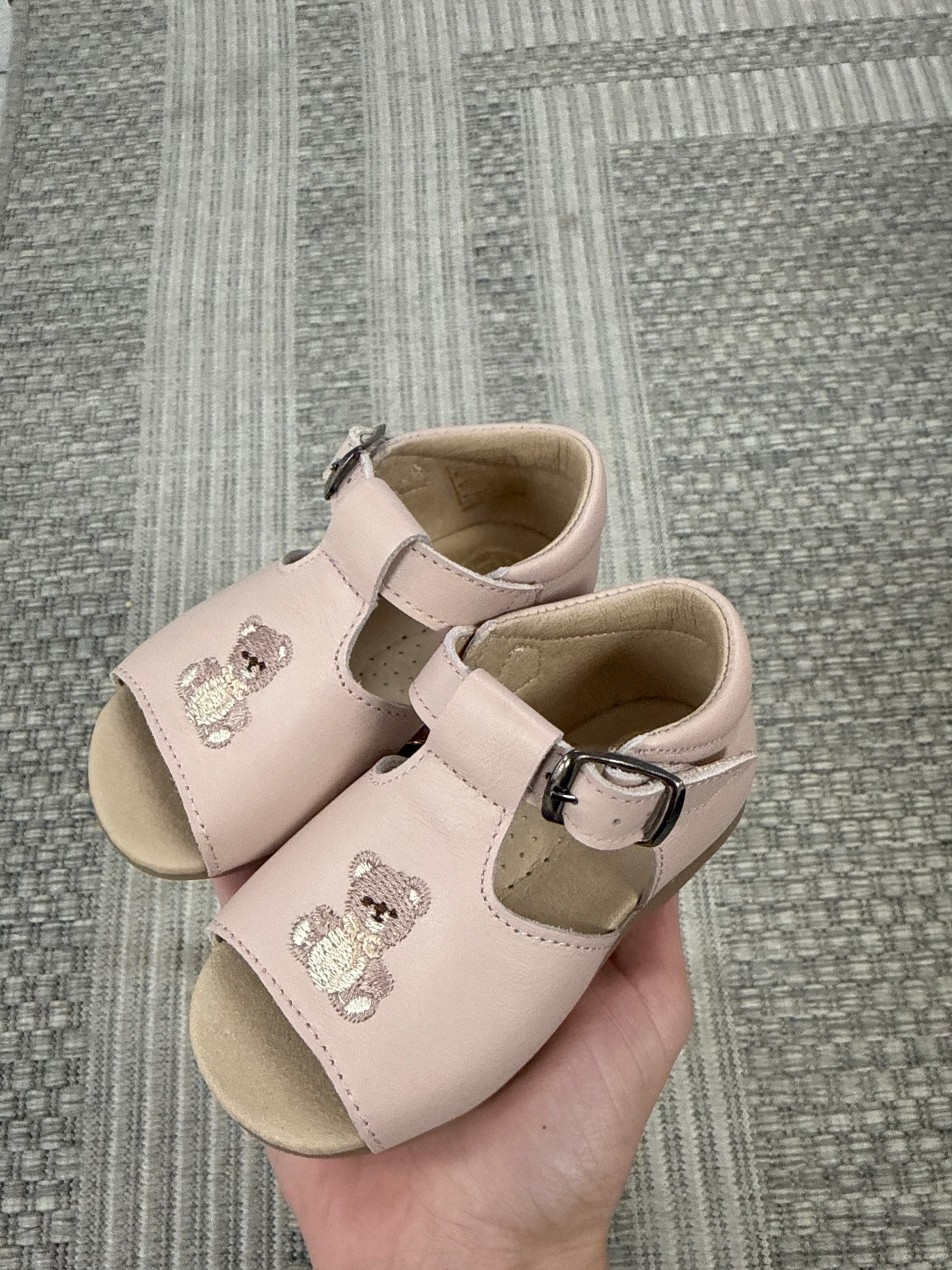 Blublonc Rosa Teddy Embroidered Baby Sandal-Tassel Children Shoes