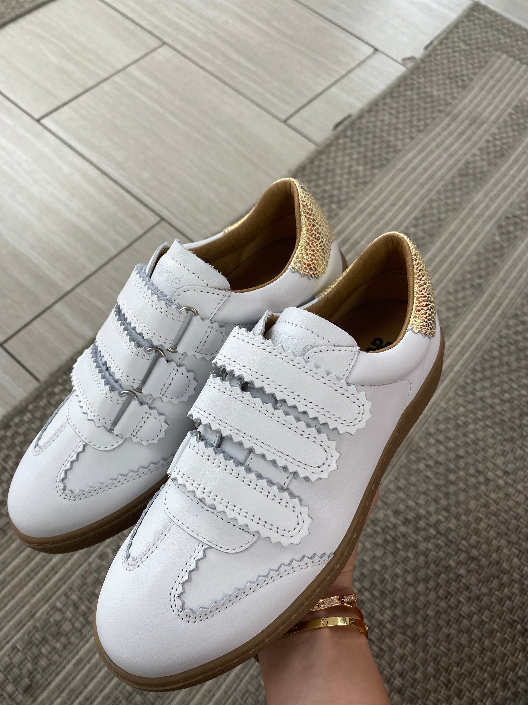 Porte White and Gold Scalloped Velcro Sneaker-Tassel Children Shoes