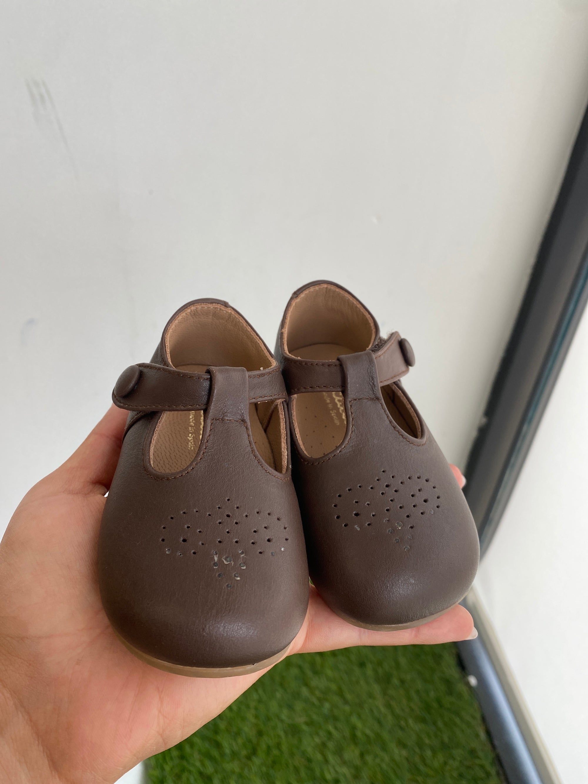 Papanatas Mocha Perf Baby T Strap