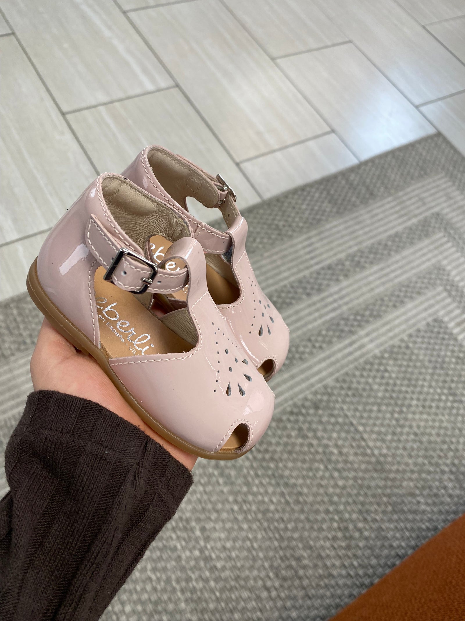 Beberlis Pink Patent Closed Toe Baby Sandal-Tassel Children Shoes