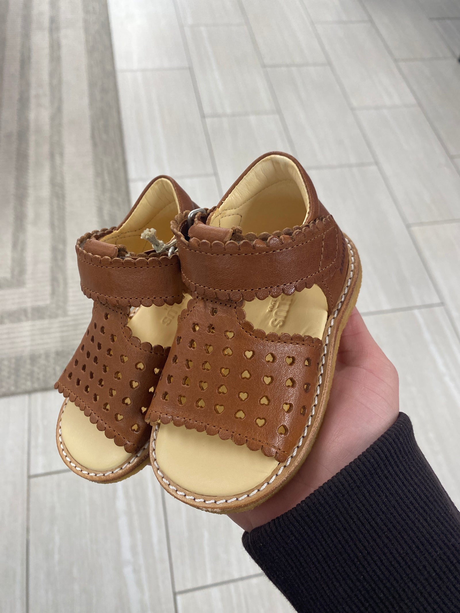 Angulus Cognac Heart Perf Baby Sandal-Tassel Children Shoes