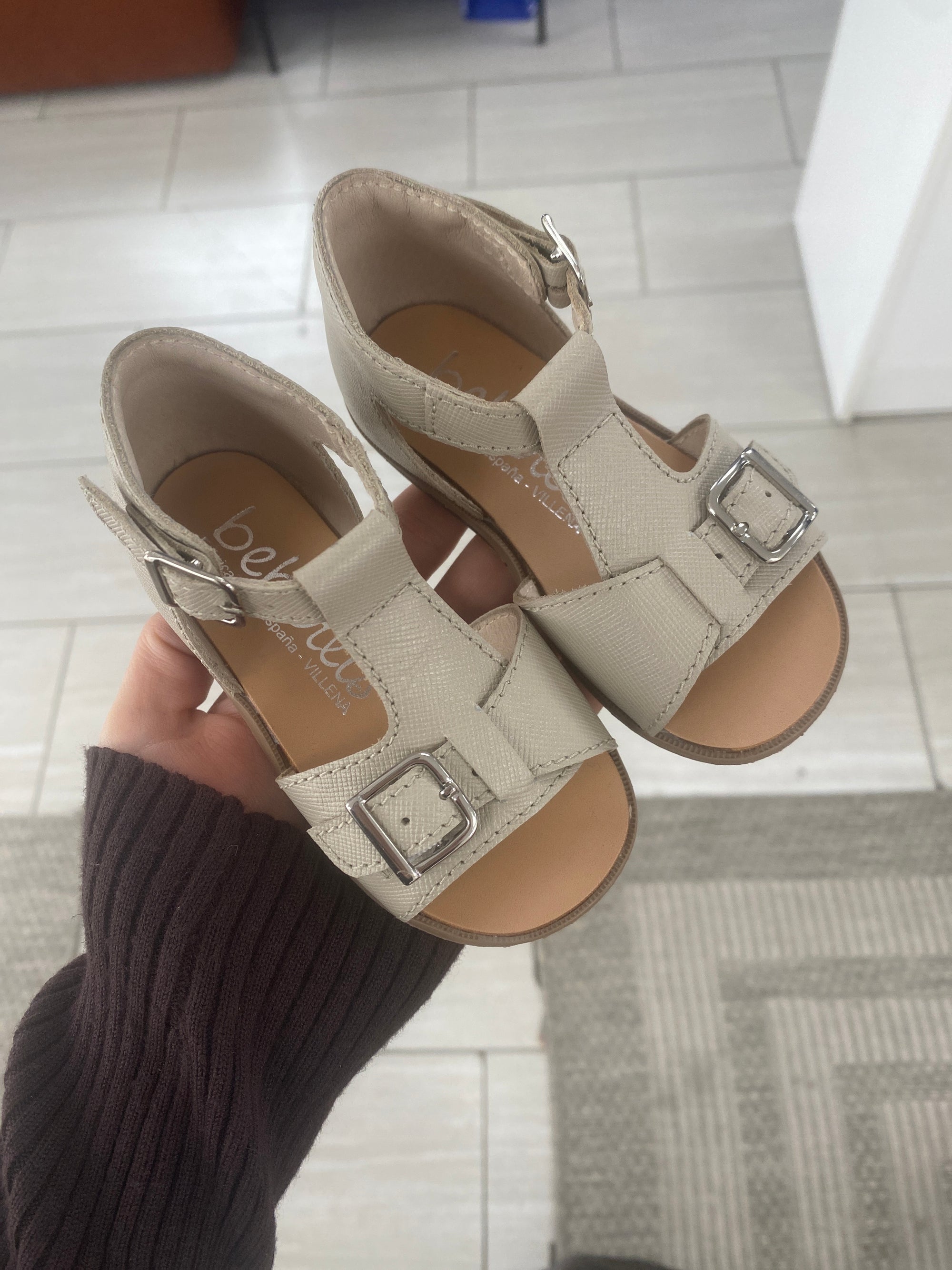 Beberlis Taupe Textured Buckle Baby Sandal-Tassel Children Shoes
