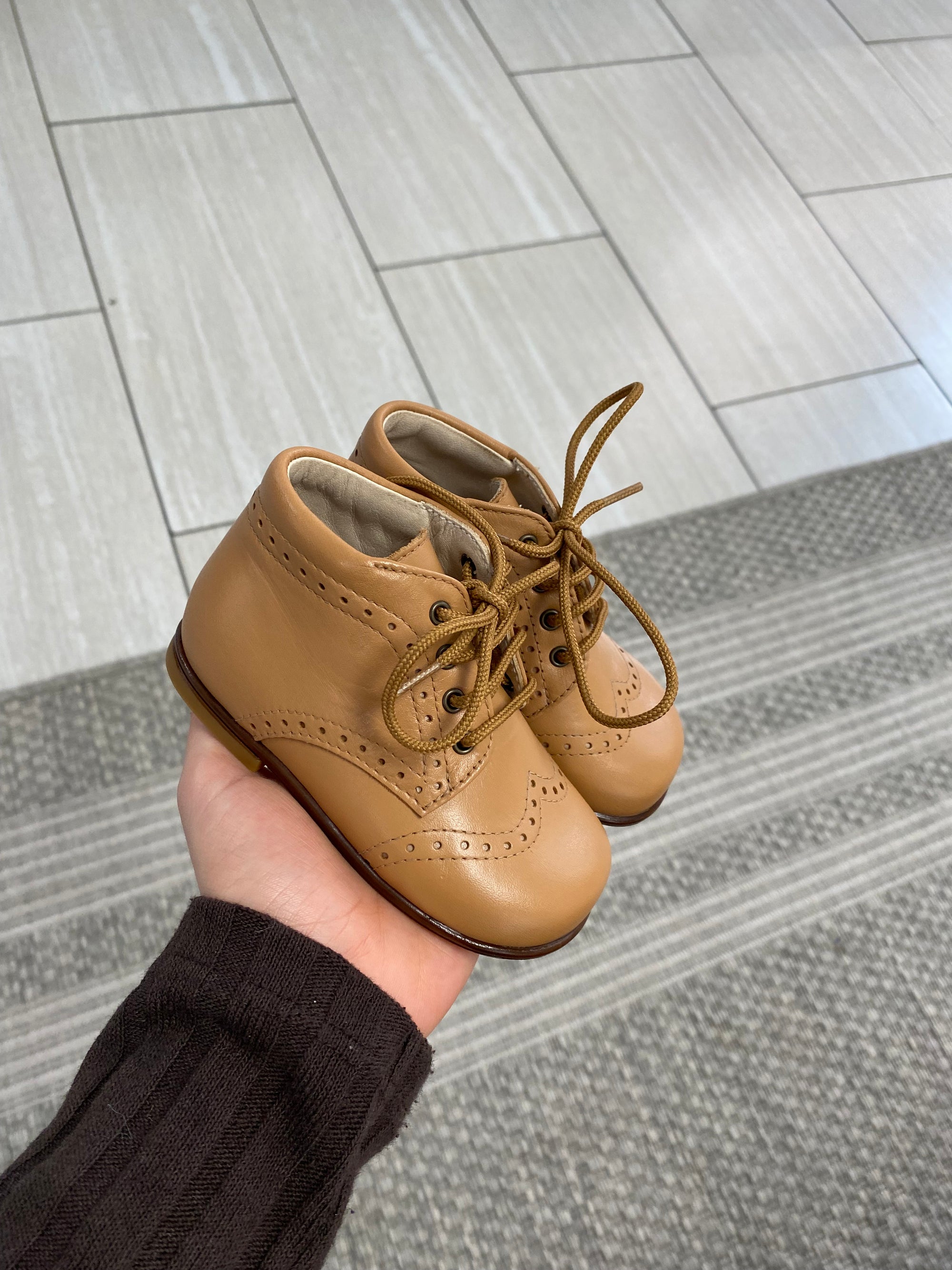 Beberlis Honey Brown Wingtip Baby Shoe-Tassel Children Shoes