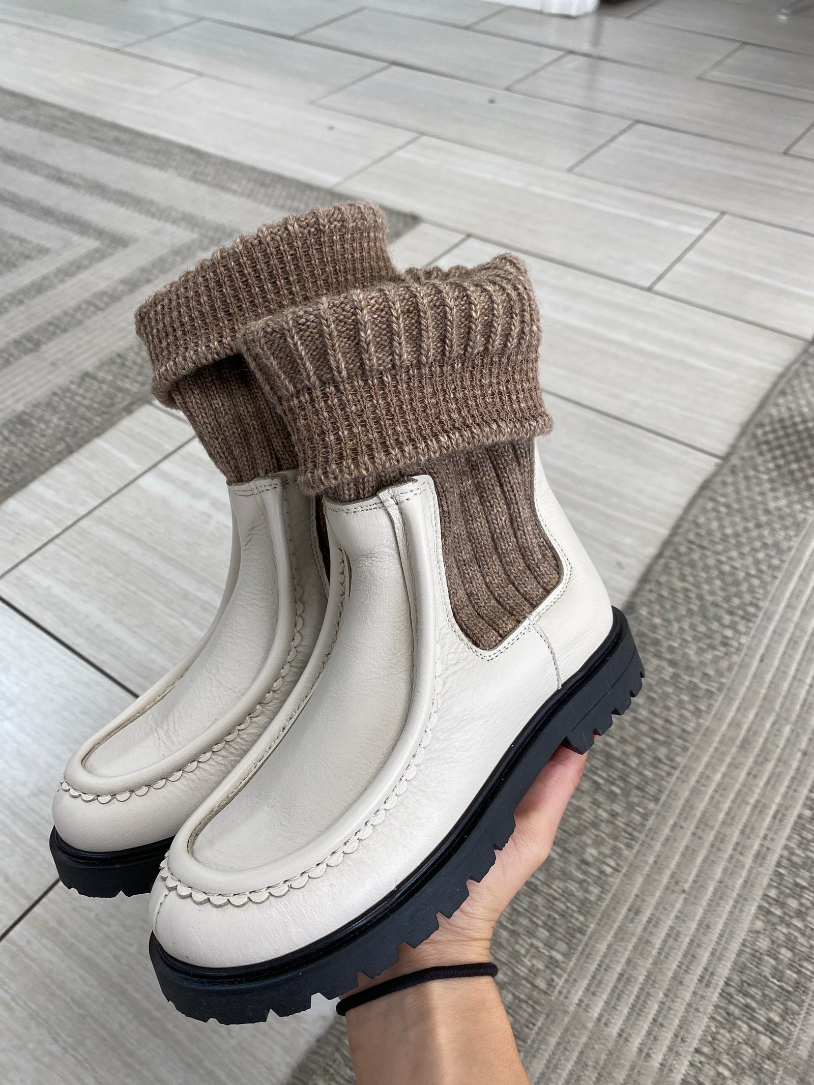 Spain+Co Cream Scalloped Sock Boot-Tassel Children Shoes