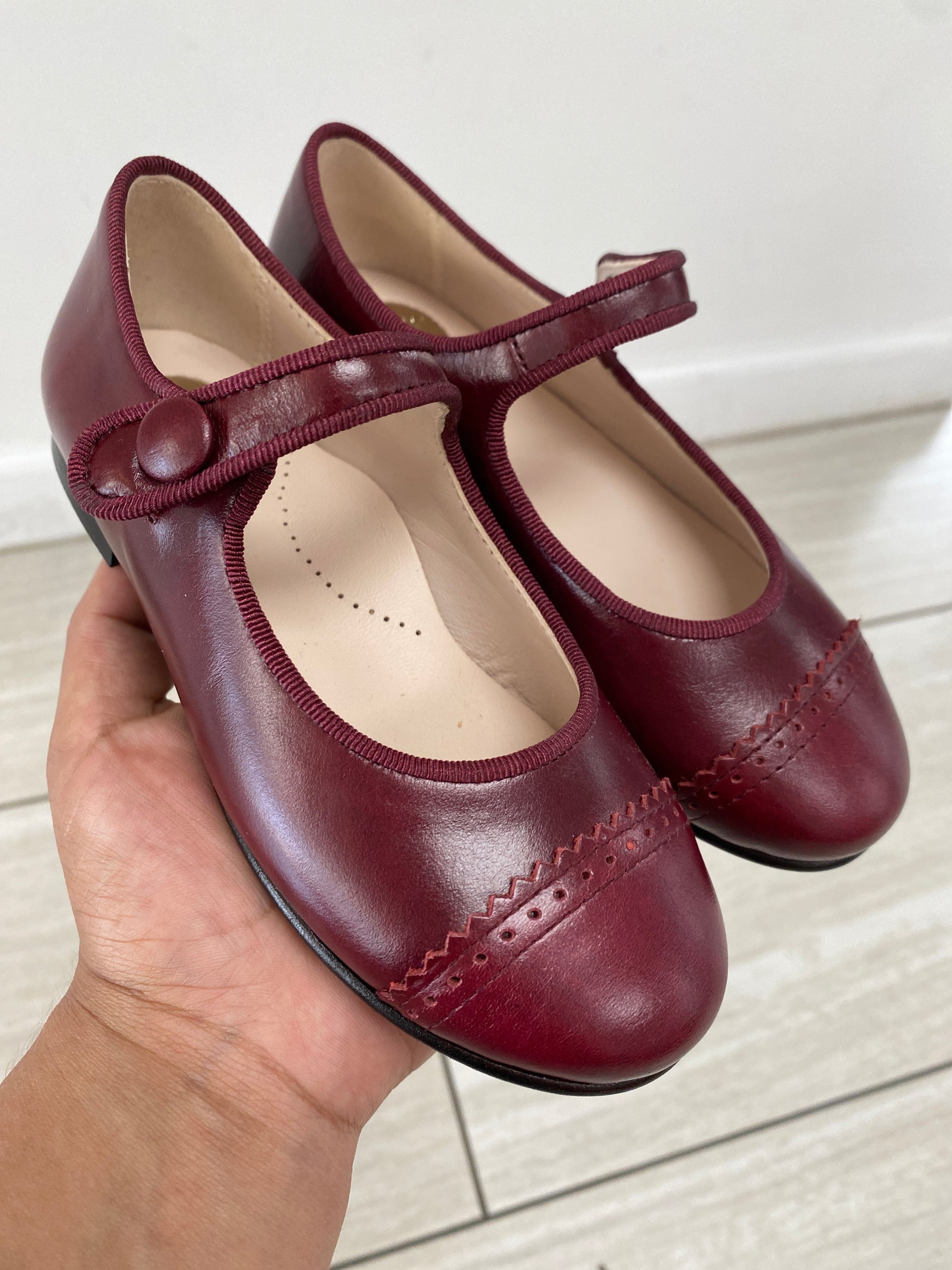 Beberlis Burgundy Perf Captoe Mary Jane-Tassel Children Shoes