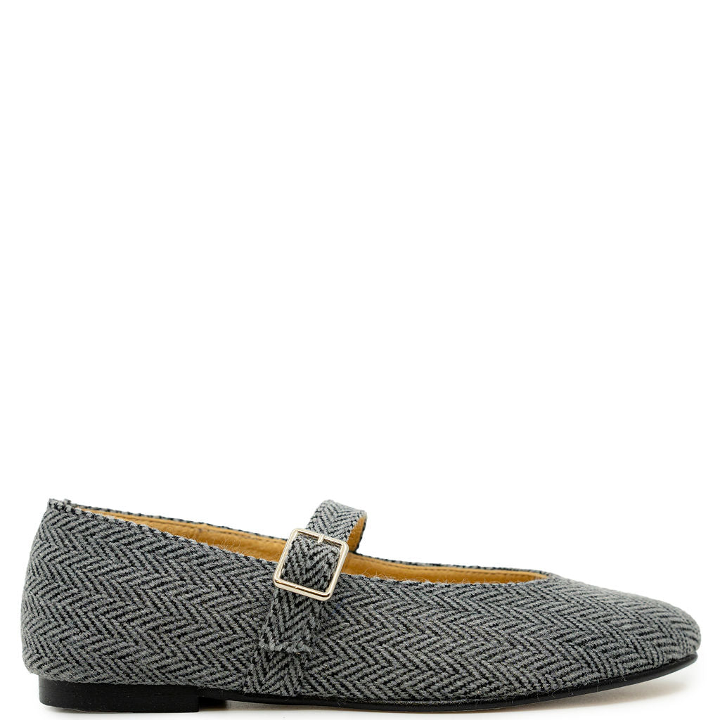 Spain+Co Gray Herringbone Strap Flat-Tassel Children Shoes