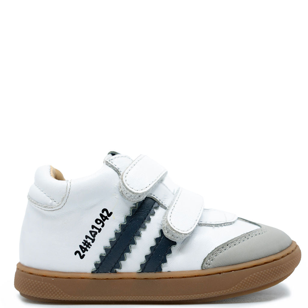 adidas gazelle silver green womens Acebos White Stripe Velcro Baby Sneaker 24