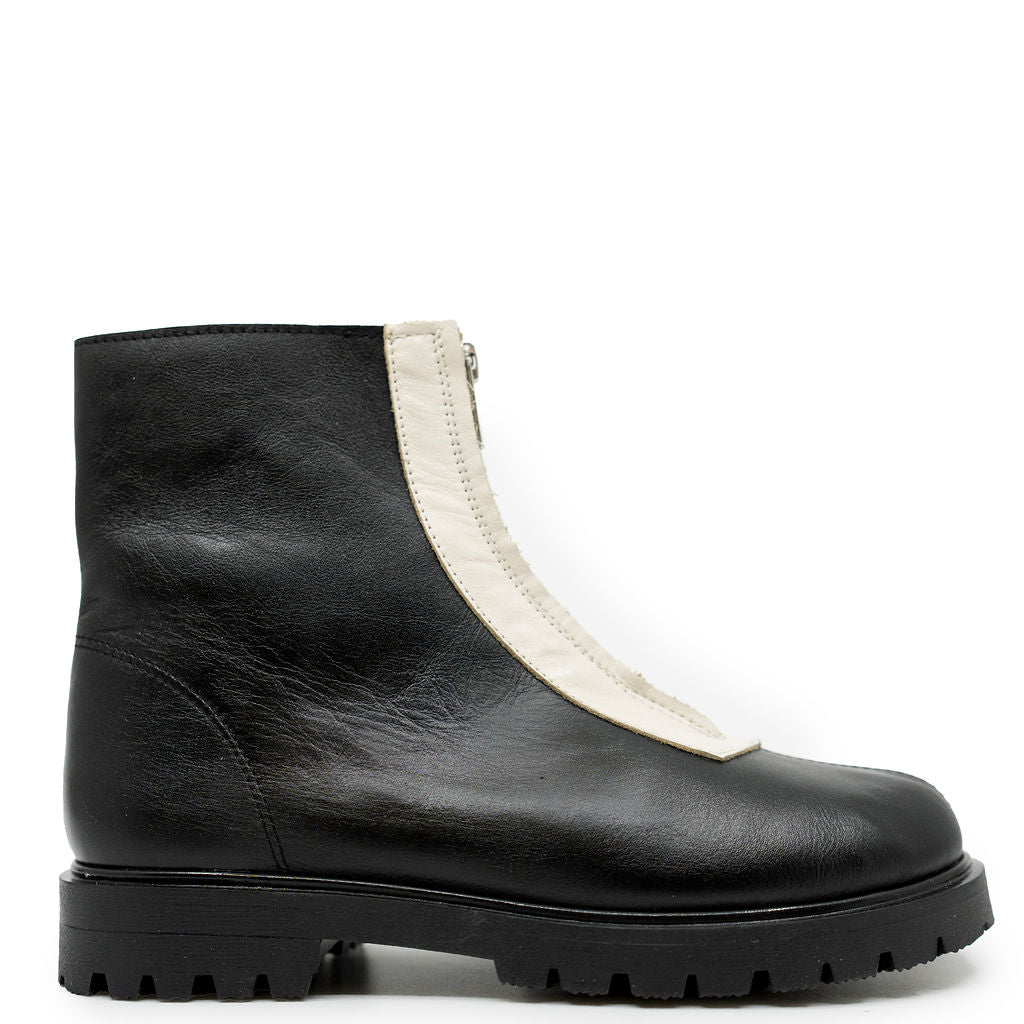 Spain+Co Black and White Zipper Boot-Tassel Children Shoes