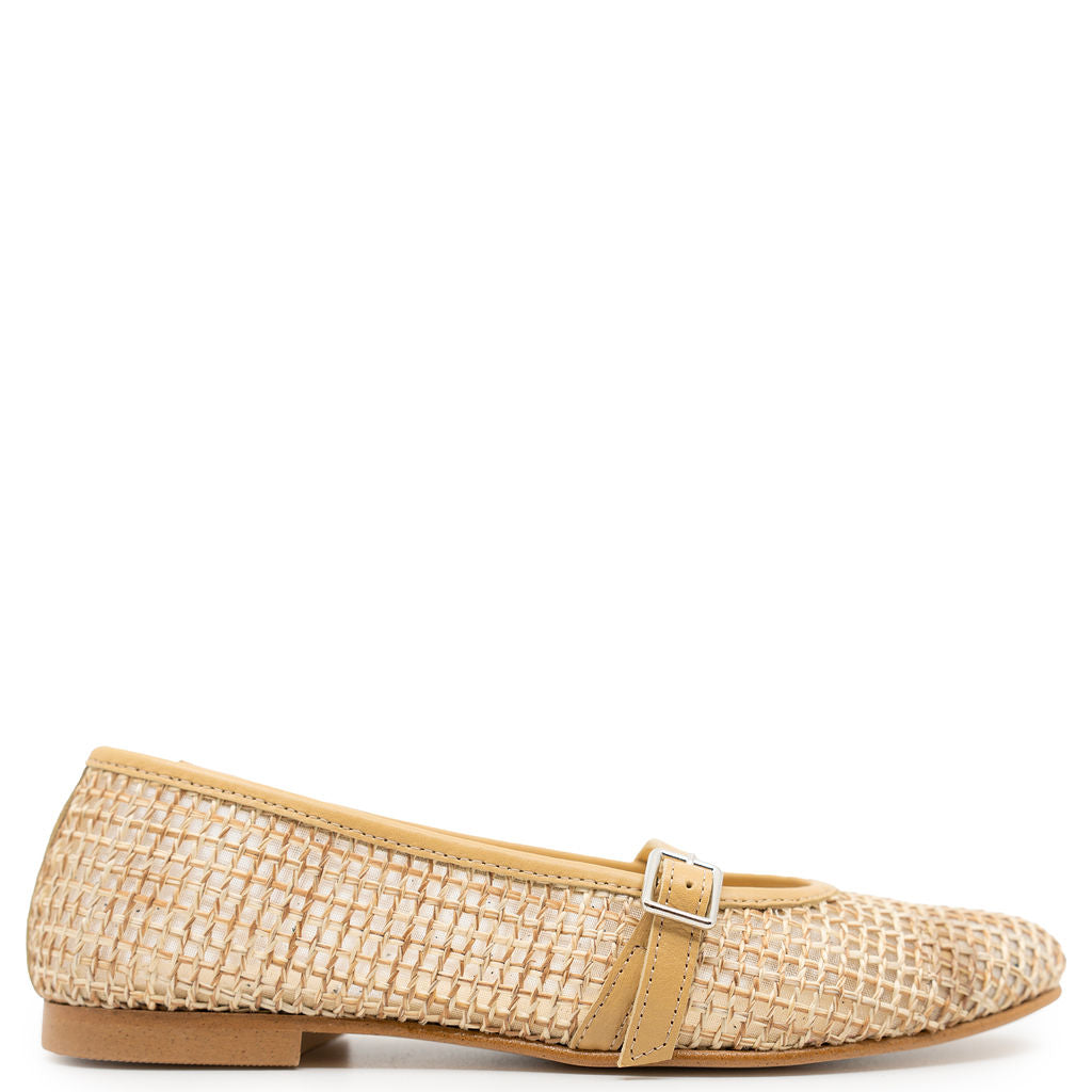 Spain+Co Natural Mesh Pointed Strap Flat-Tassel Children Shoes