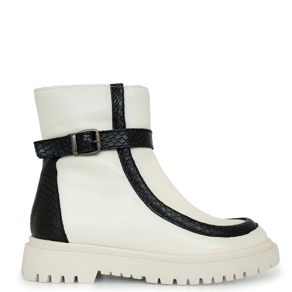 Spain+Co White and Black Zipper Boot-Tassel Children Shoes