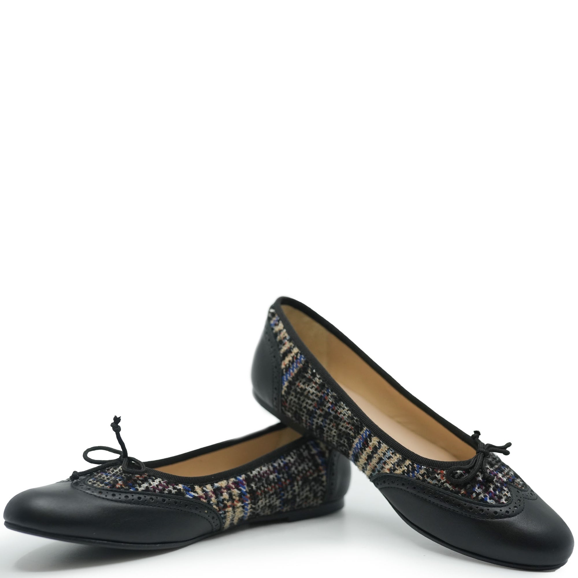 Manuela Black Leather and Tweed Bow Flat-Tassel Children Shoes