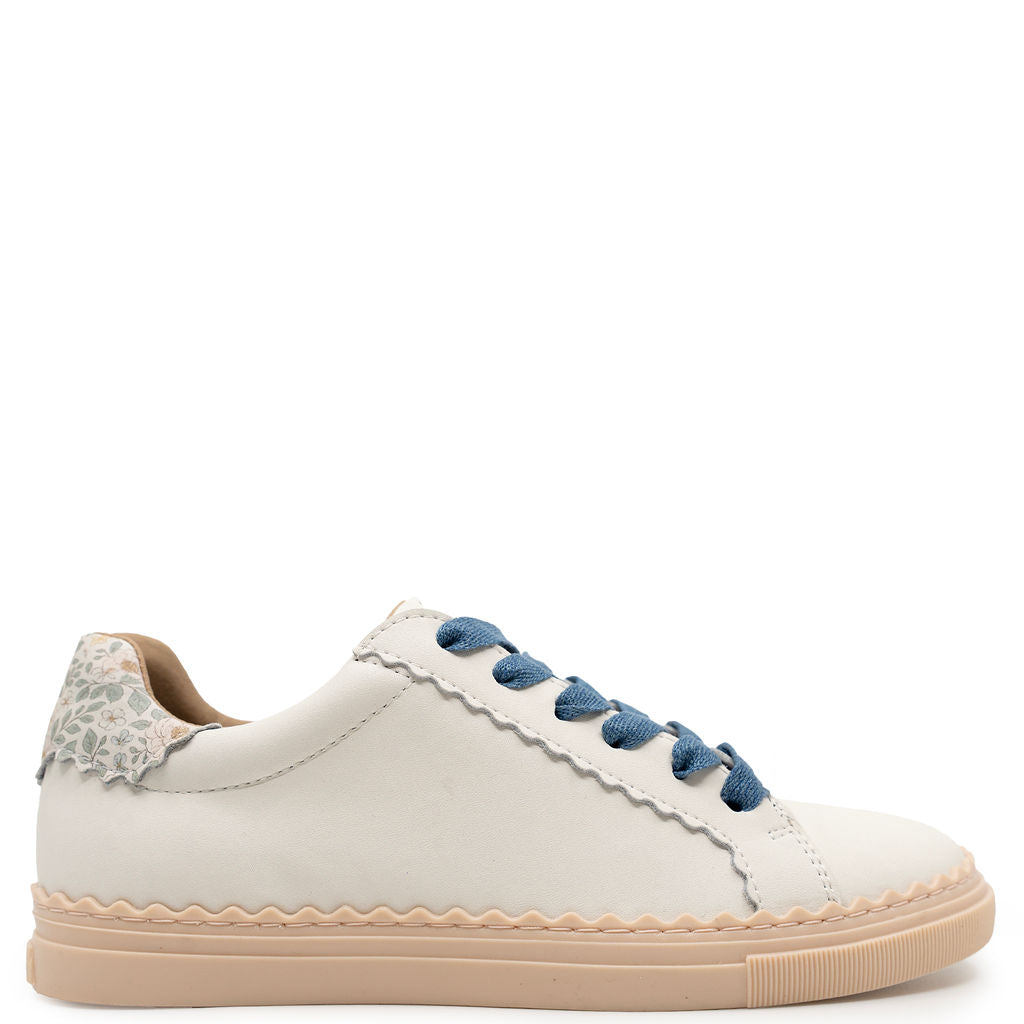 Porte White and Pink Scalloped Lace Sneaker-Tassel Children Shoes