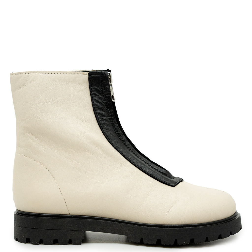 Spain+Co Cream and Black Zipper Boot-Tassel Children Shoes