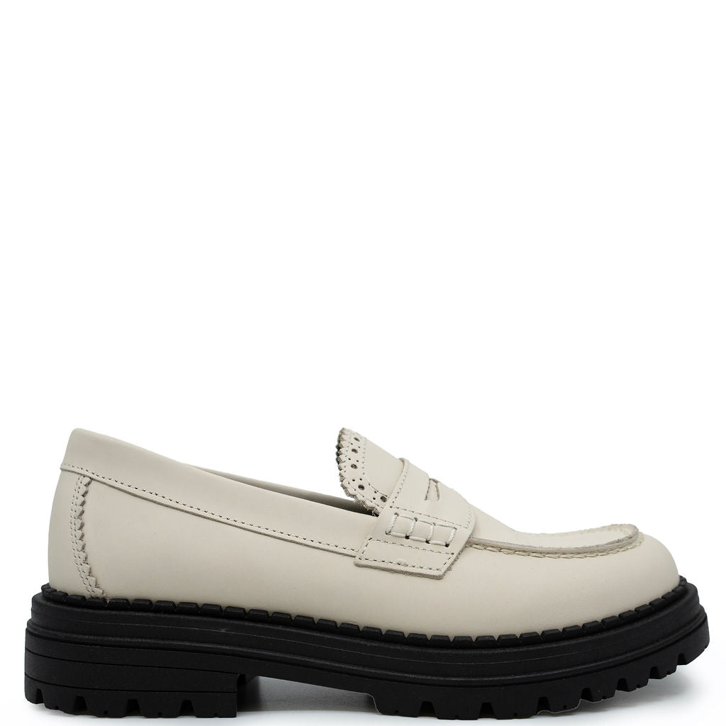 Blublonc Ivory Florentic Scalloped Penny Loafer