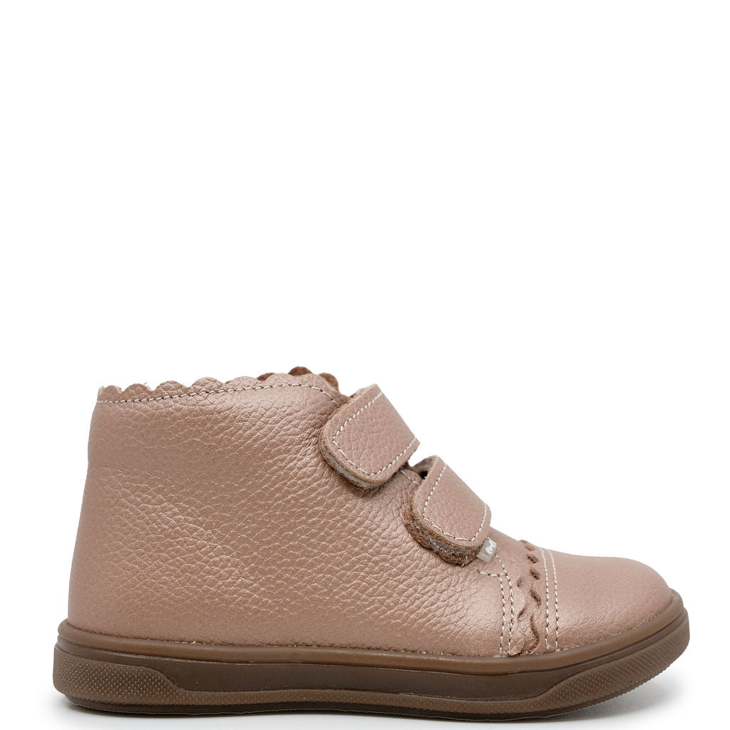 Emel Pearlized Pink Scalloped Baby Sneaker-Tassel Children Shoes