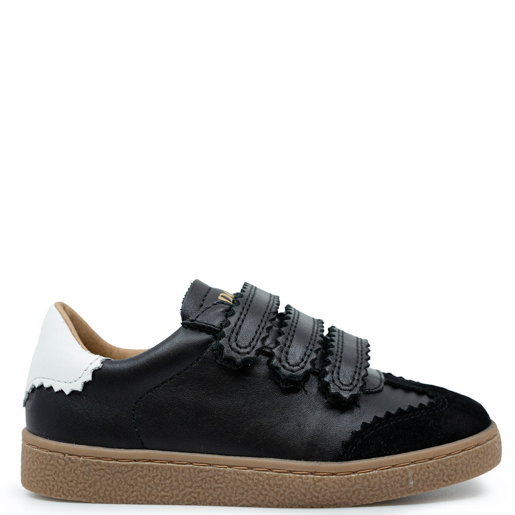 Porte Black Scalloped Velcro Sneaker-Tassel Children Shoes