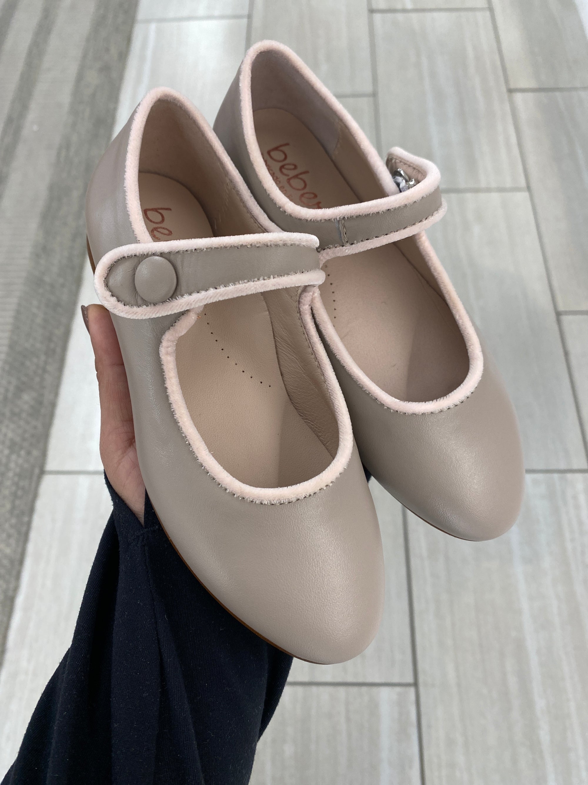 Beberlis Taupe and Pink Mary Jane-Tassel Children Shoes
